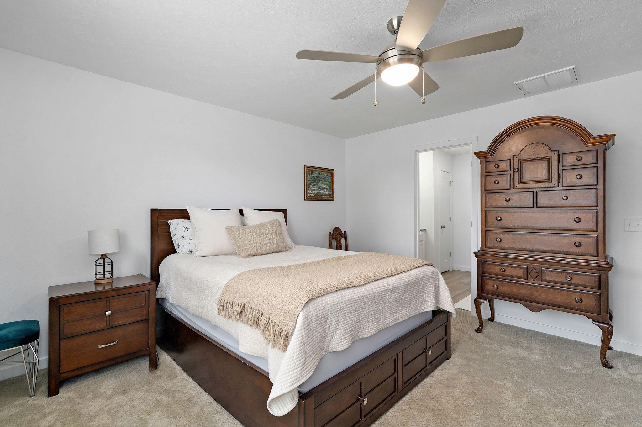 1166 S Broadview Avenue