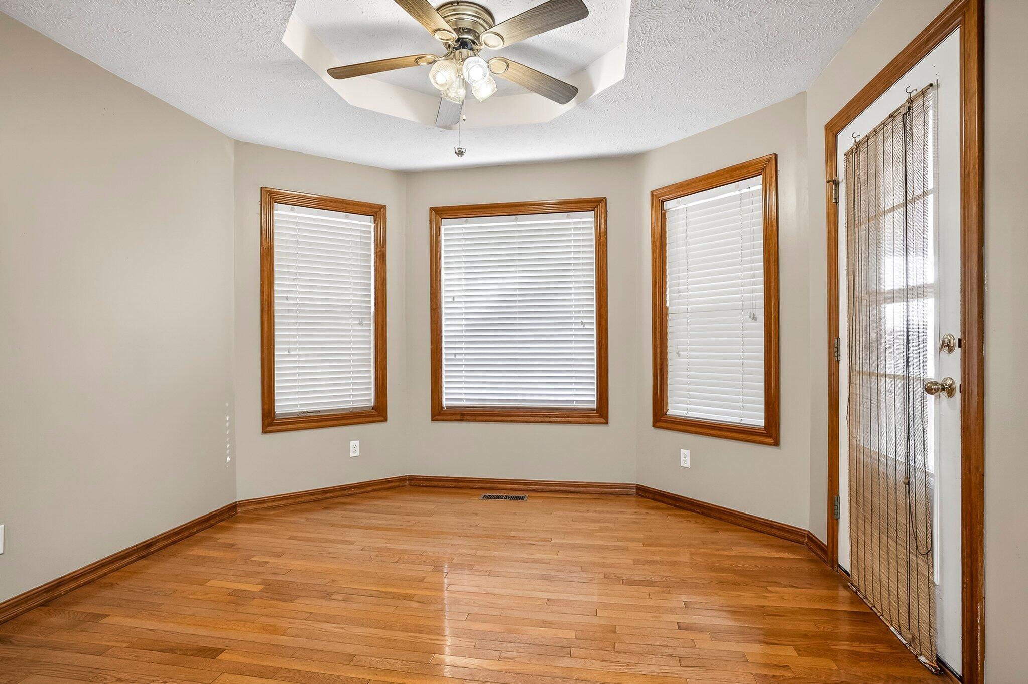 904 E Elizabeth Street