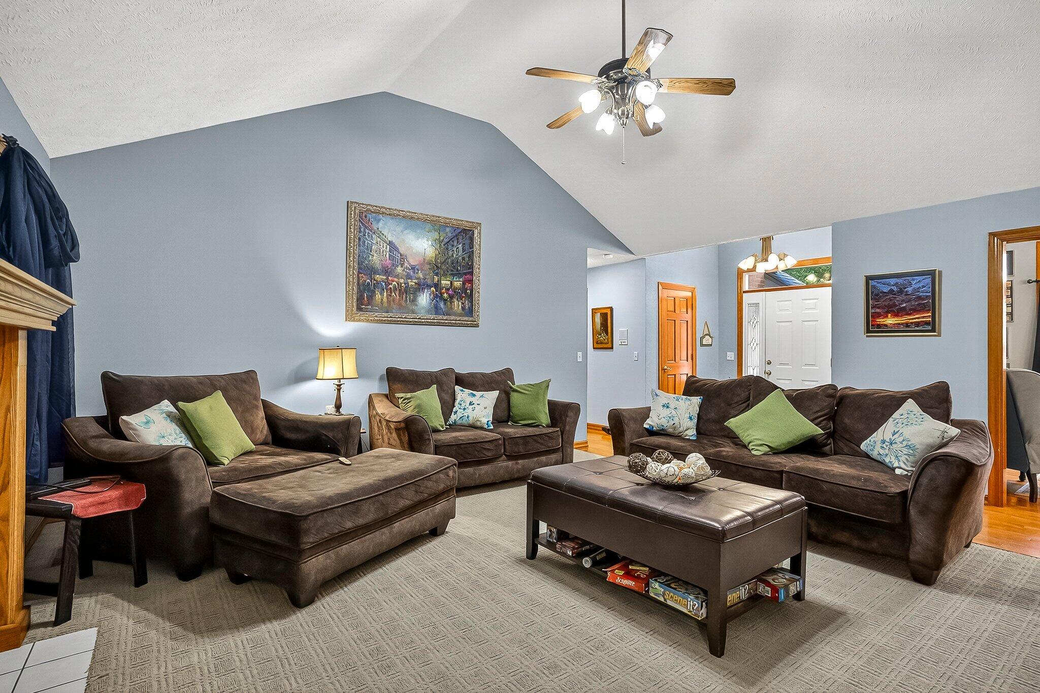 904 E Elizabeth Street