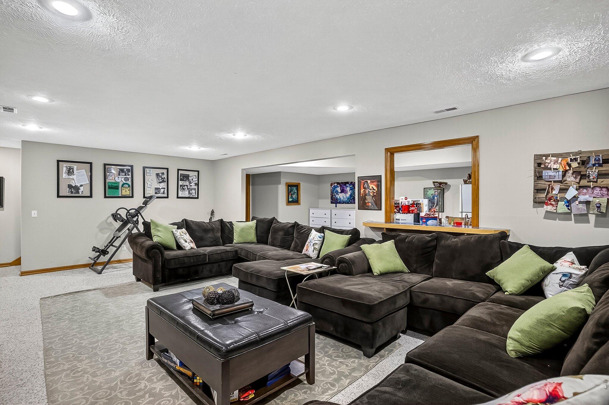 904 E Elizabeth Street