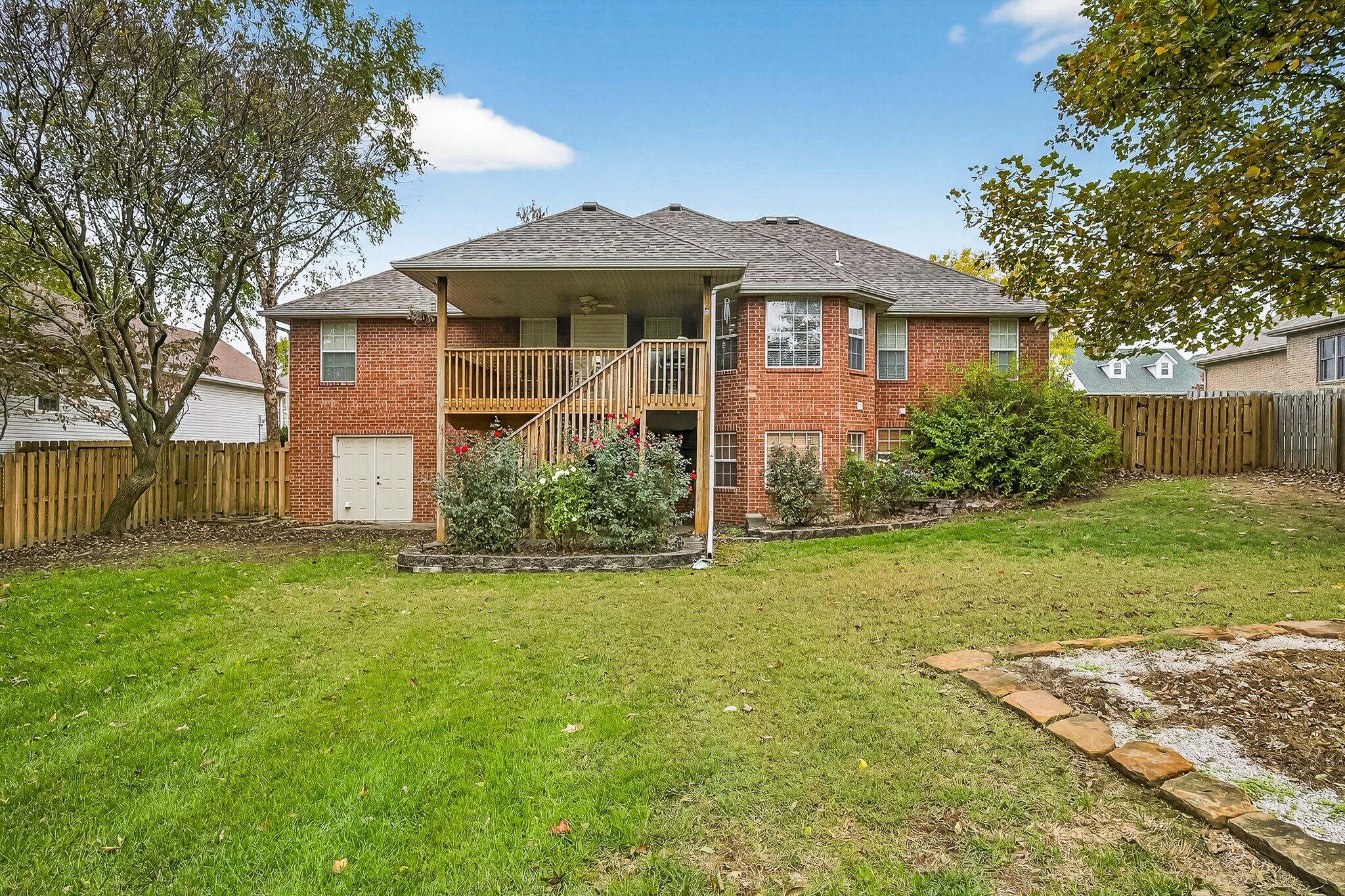 904 E Elizabeth Street