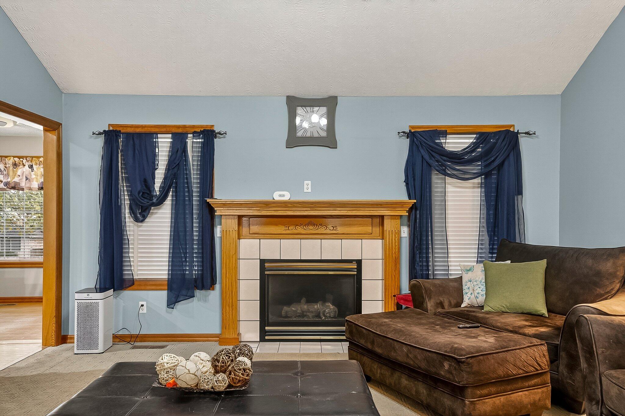 904 E Elizabeth Street