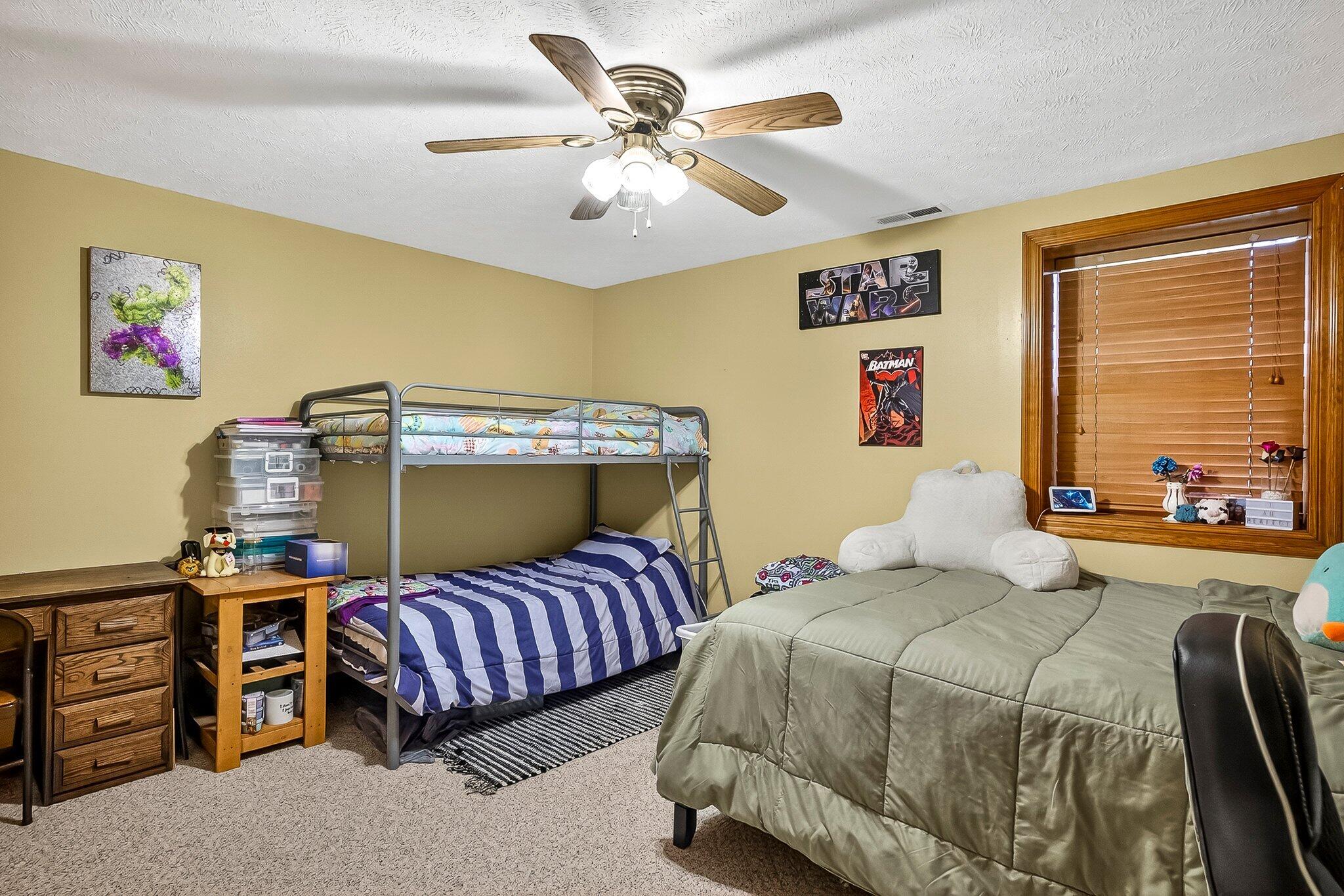 904 E Elizabeth Street