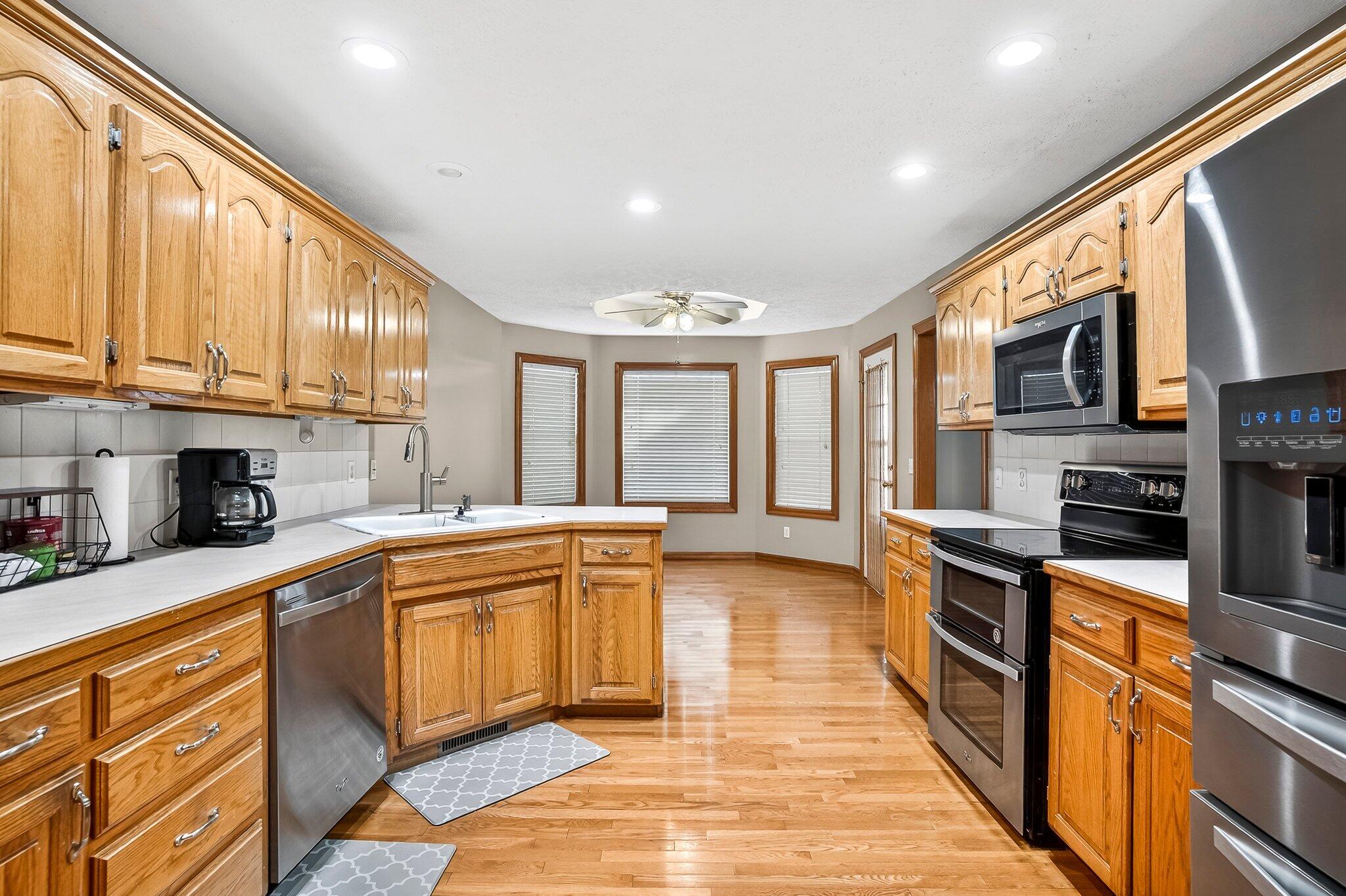 904 E Elizabeth Street