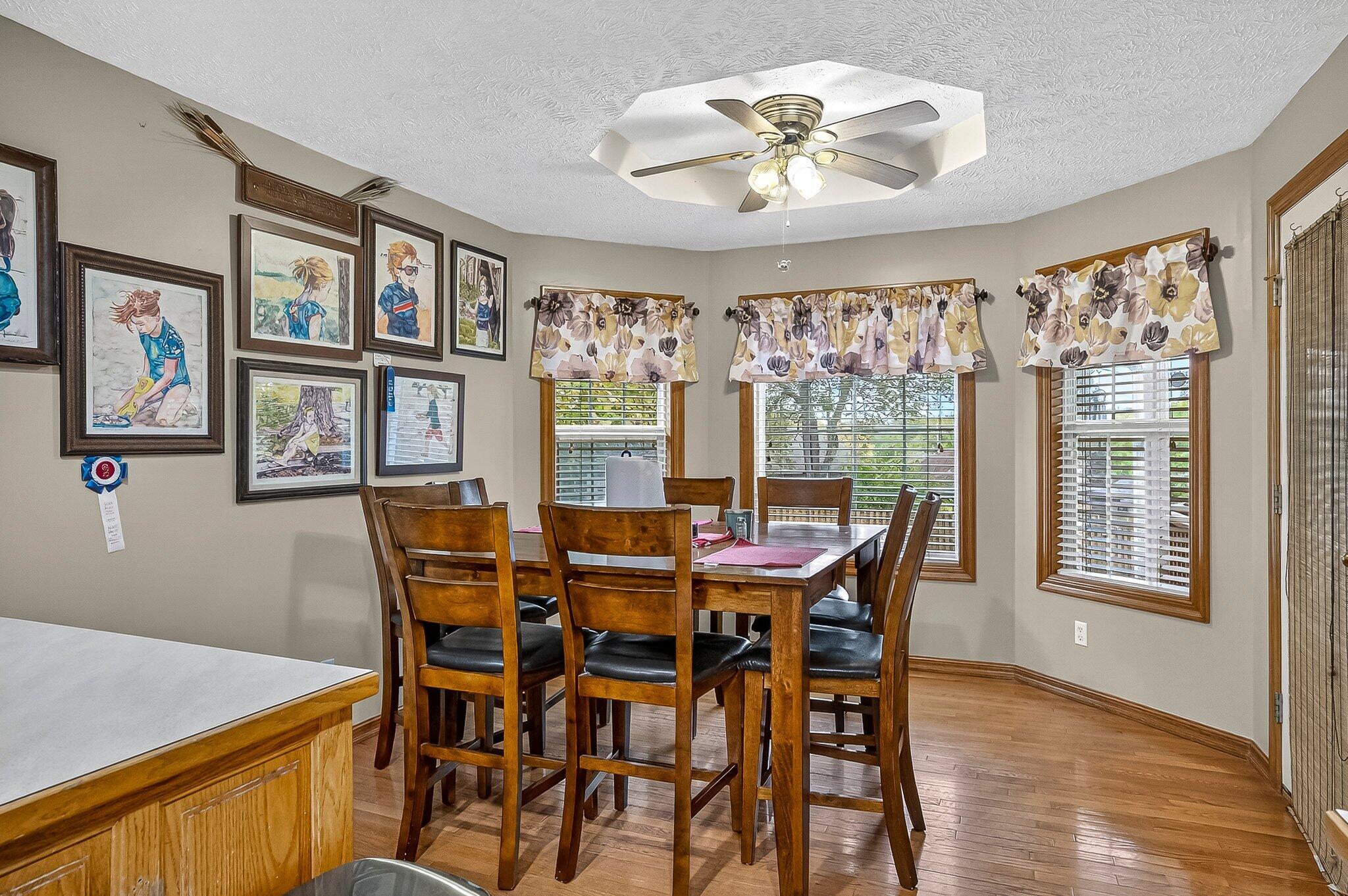 904 E Elizabeth Street