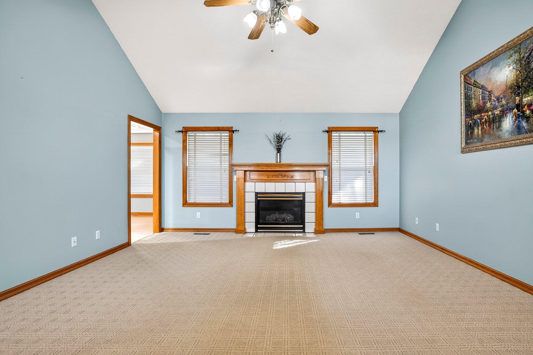 904 E Elizabeth Street