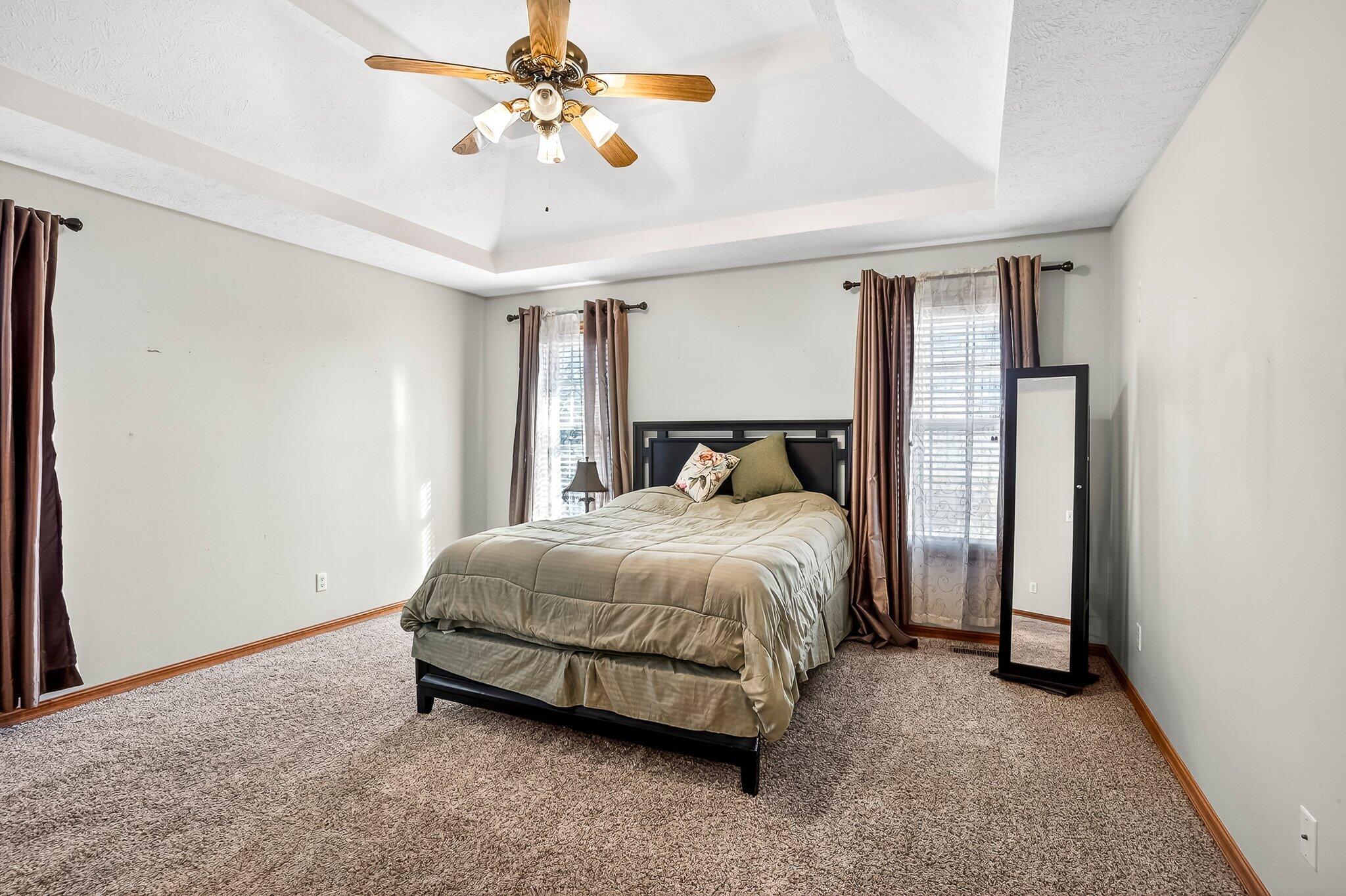 904 E Elizabeth Street