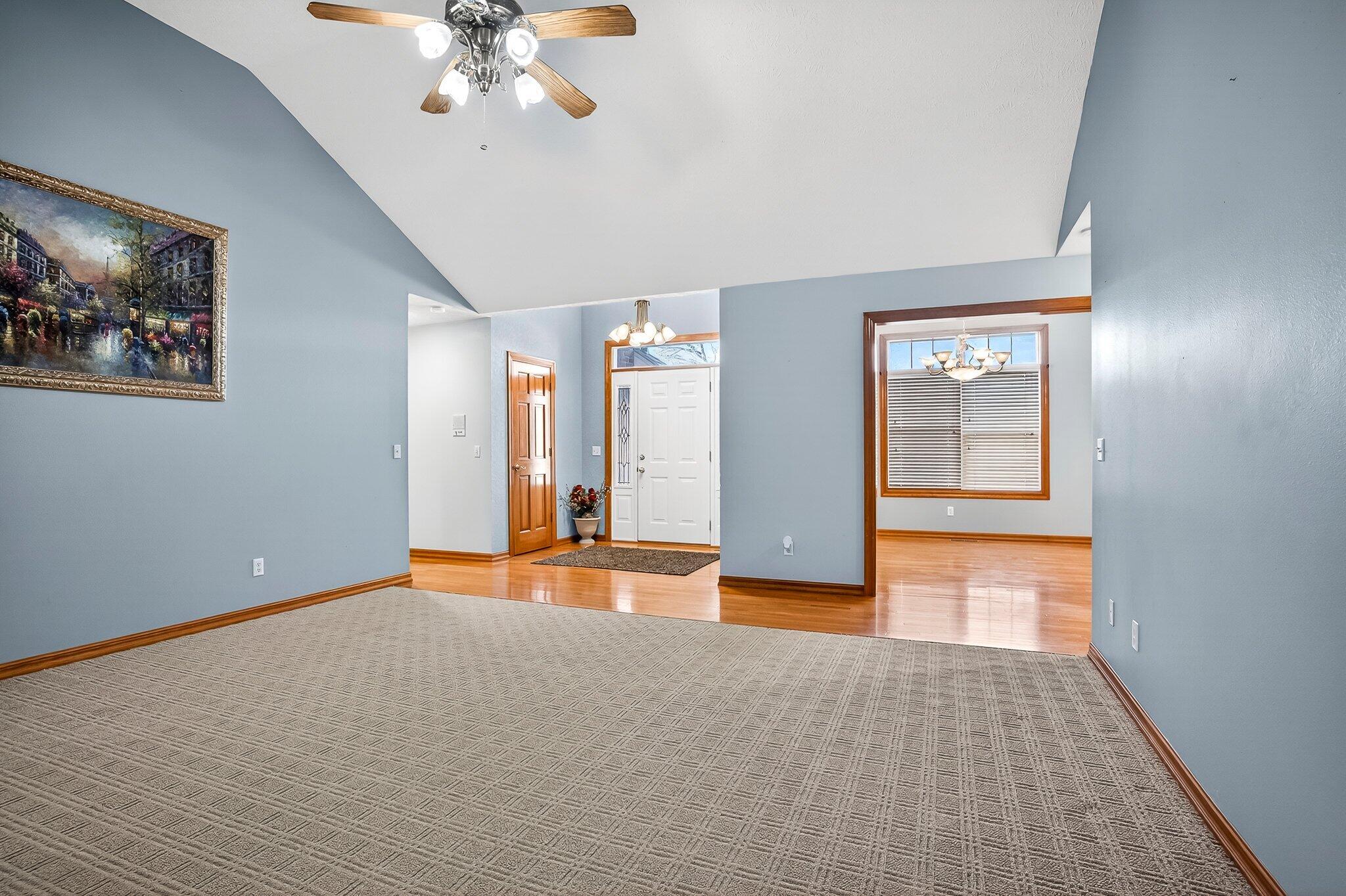 904 E Elizabeth Street