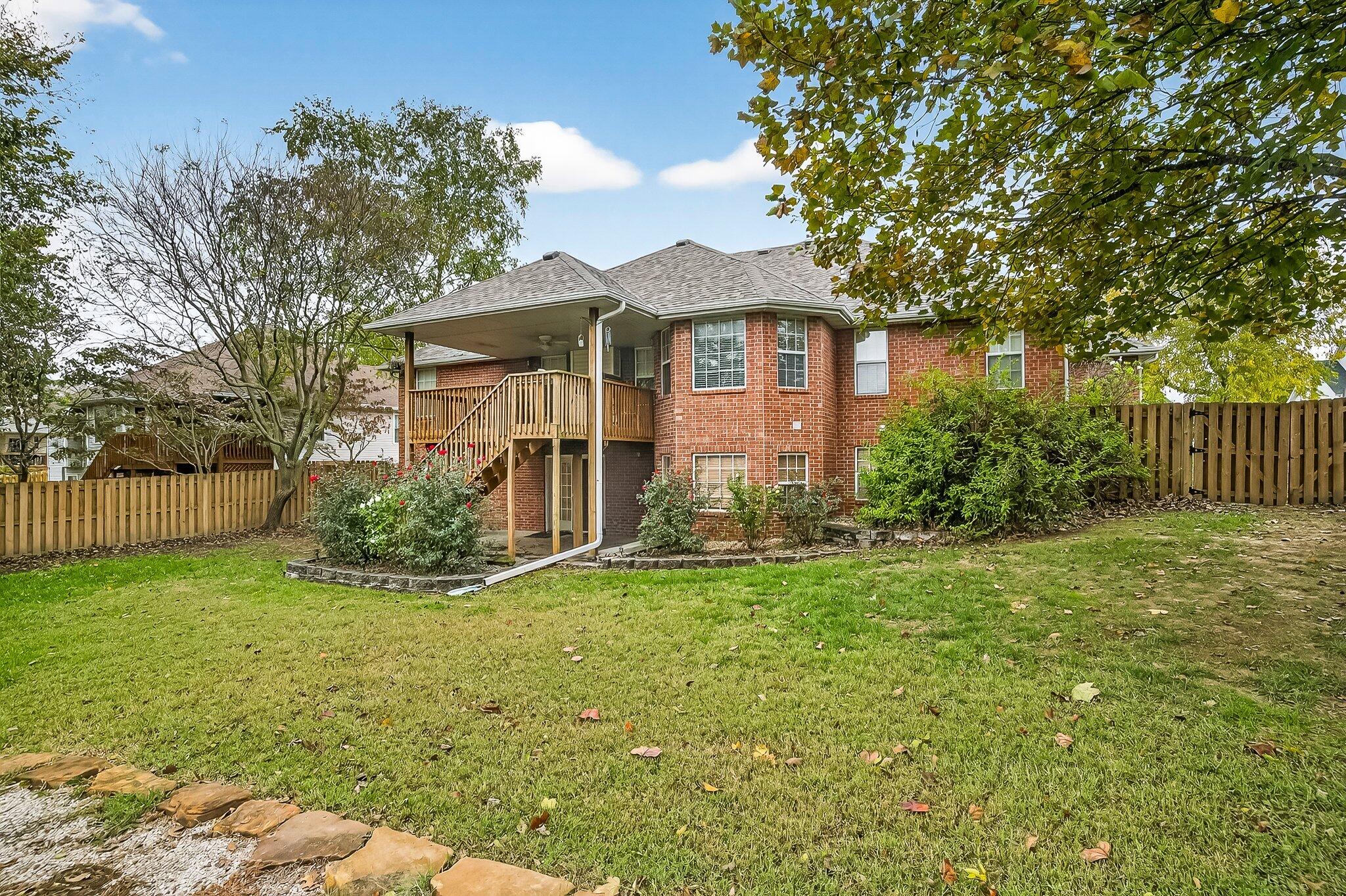 904 E Elizabeth Street