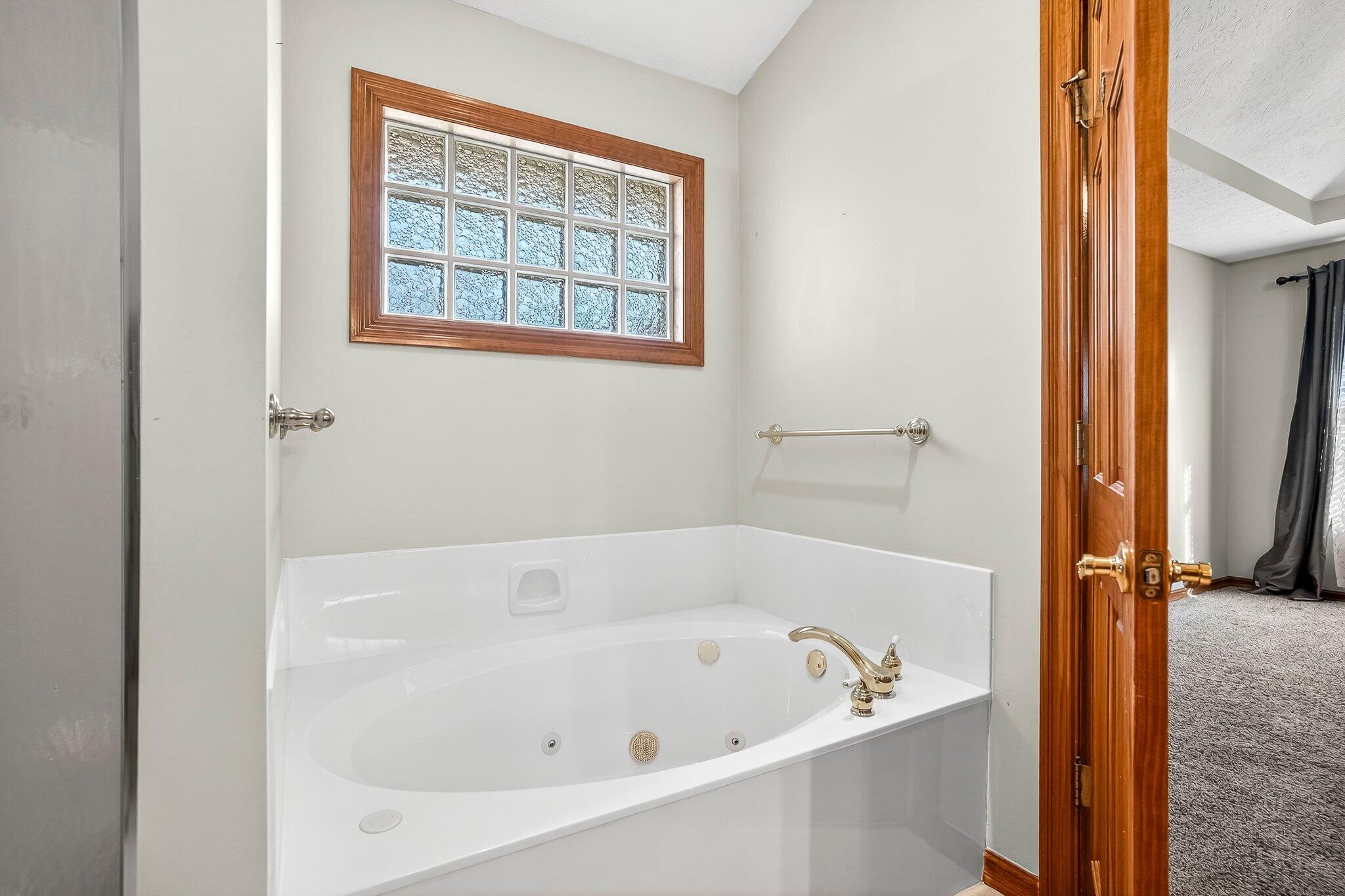 904 E Elizabeth Street