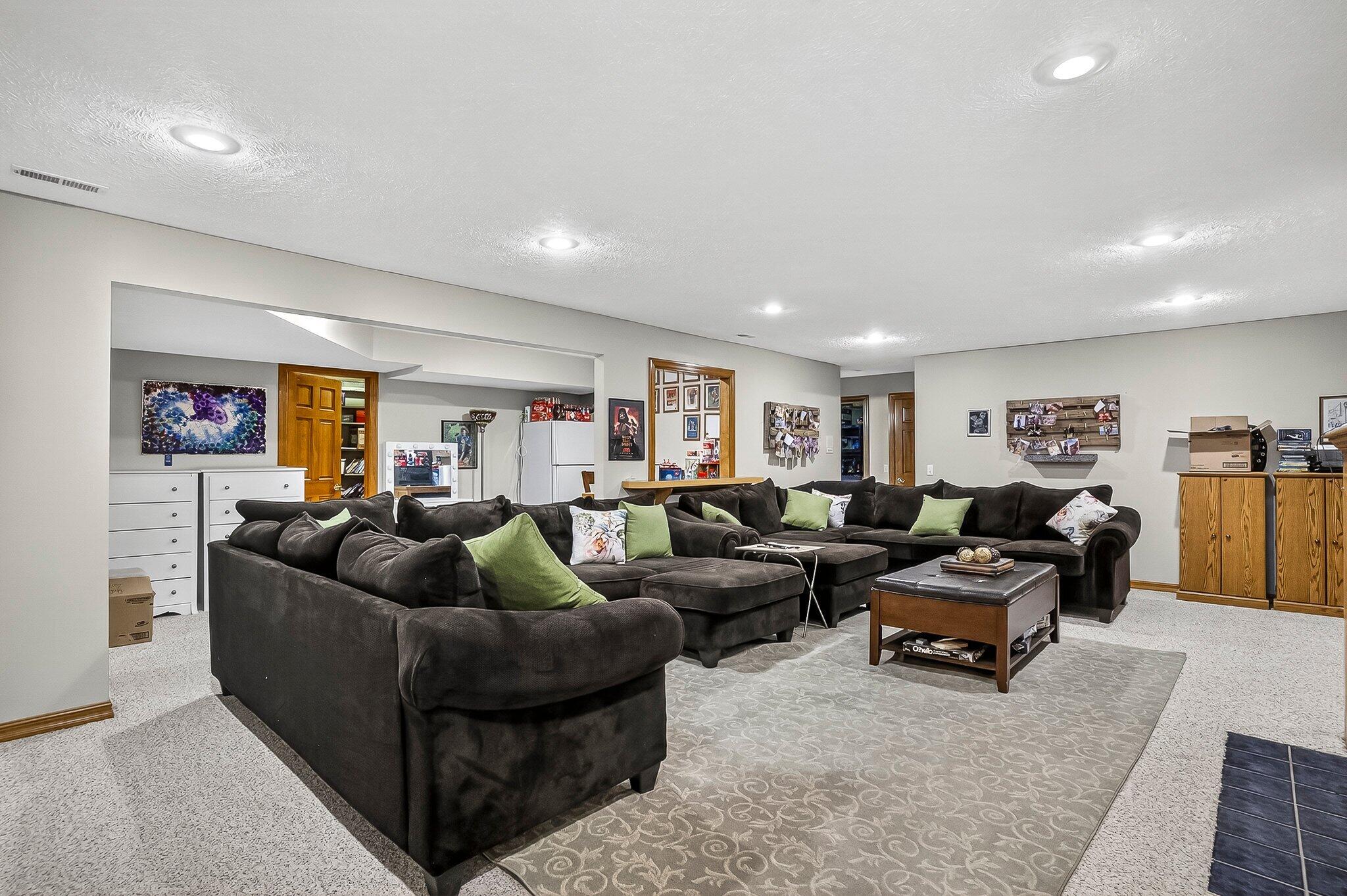 904 E Elizabeth Street