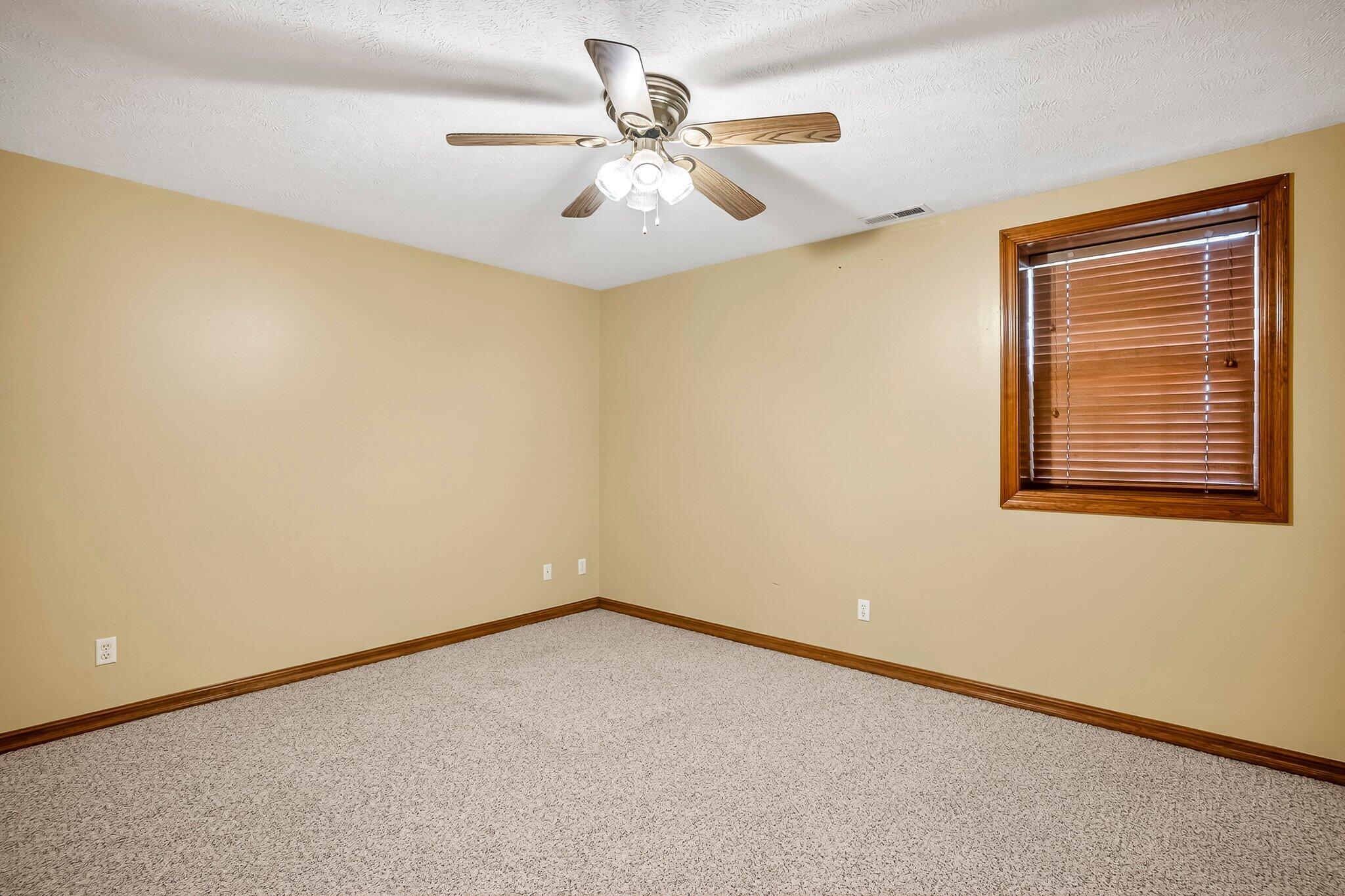 904 E Elizabeth Street