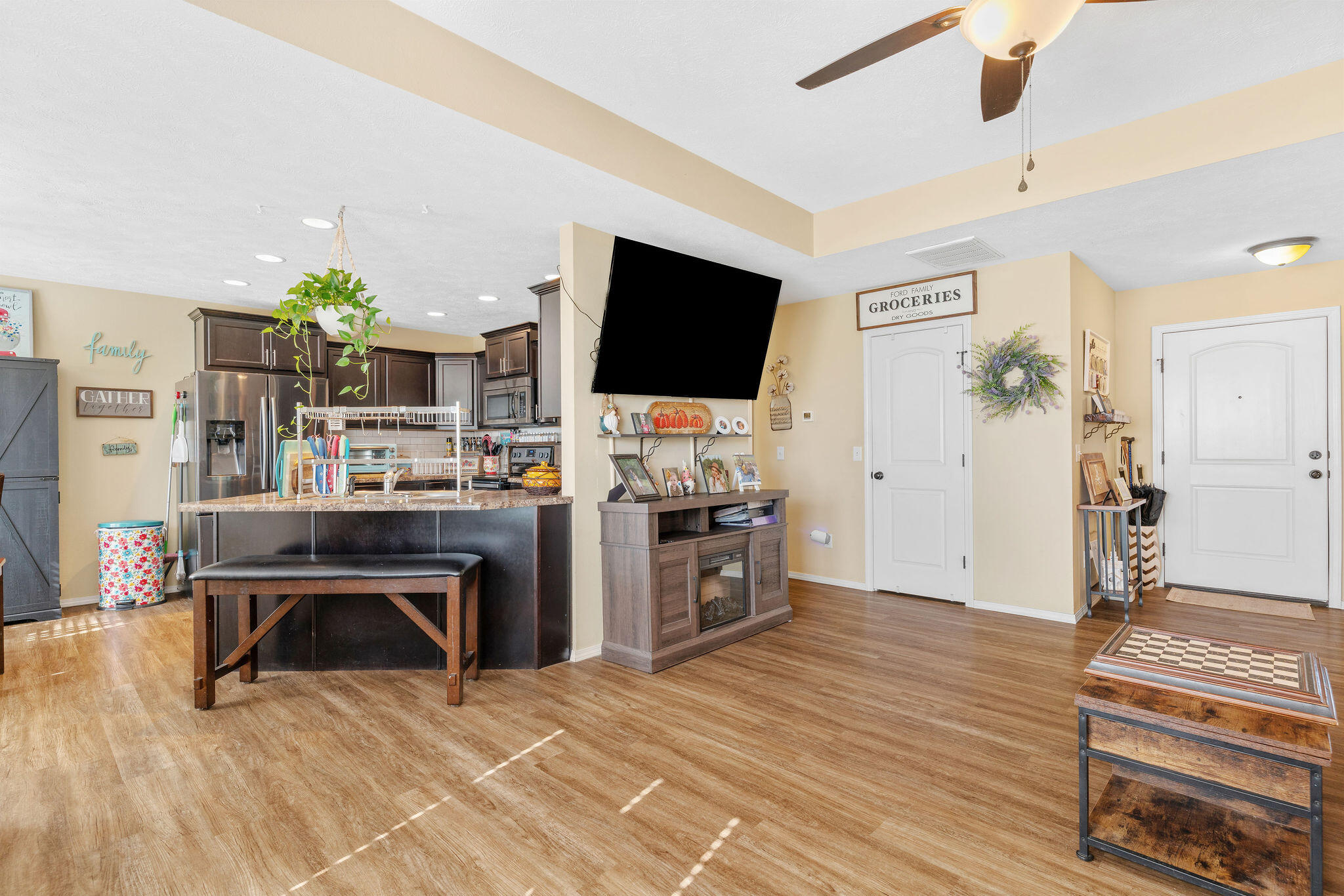 304 W Picardy Street