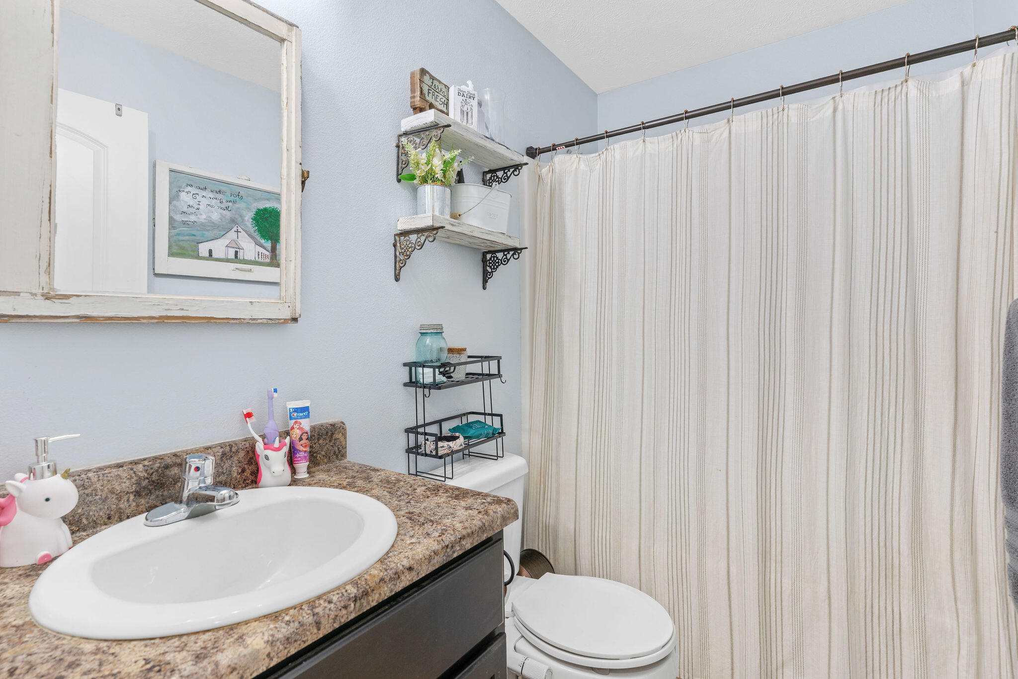 304 W Picardy Street