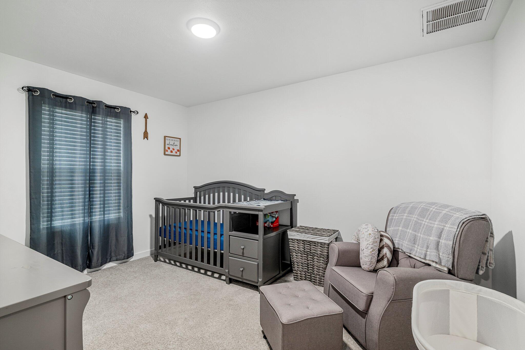 1142 S Broadview Avenue