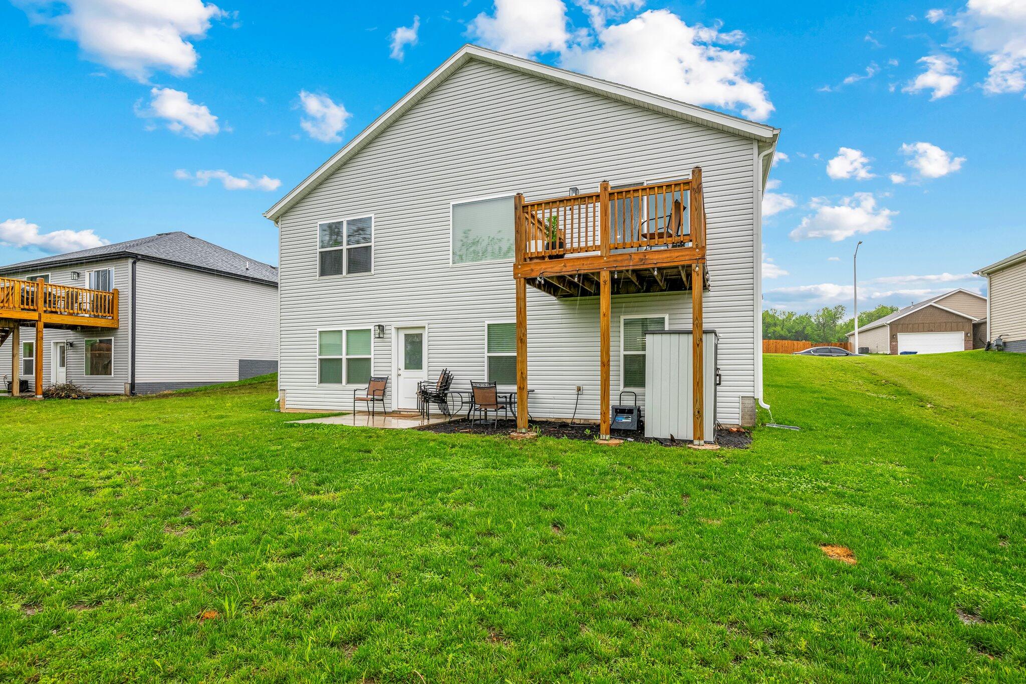 1142 S Broadview Avenue