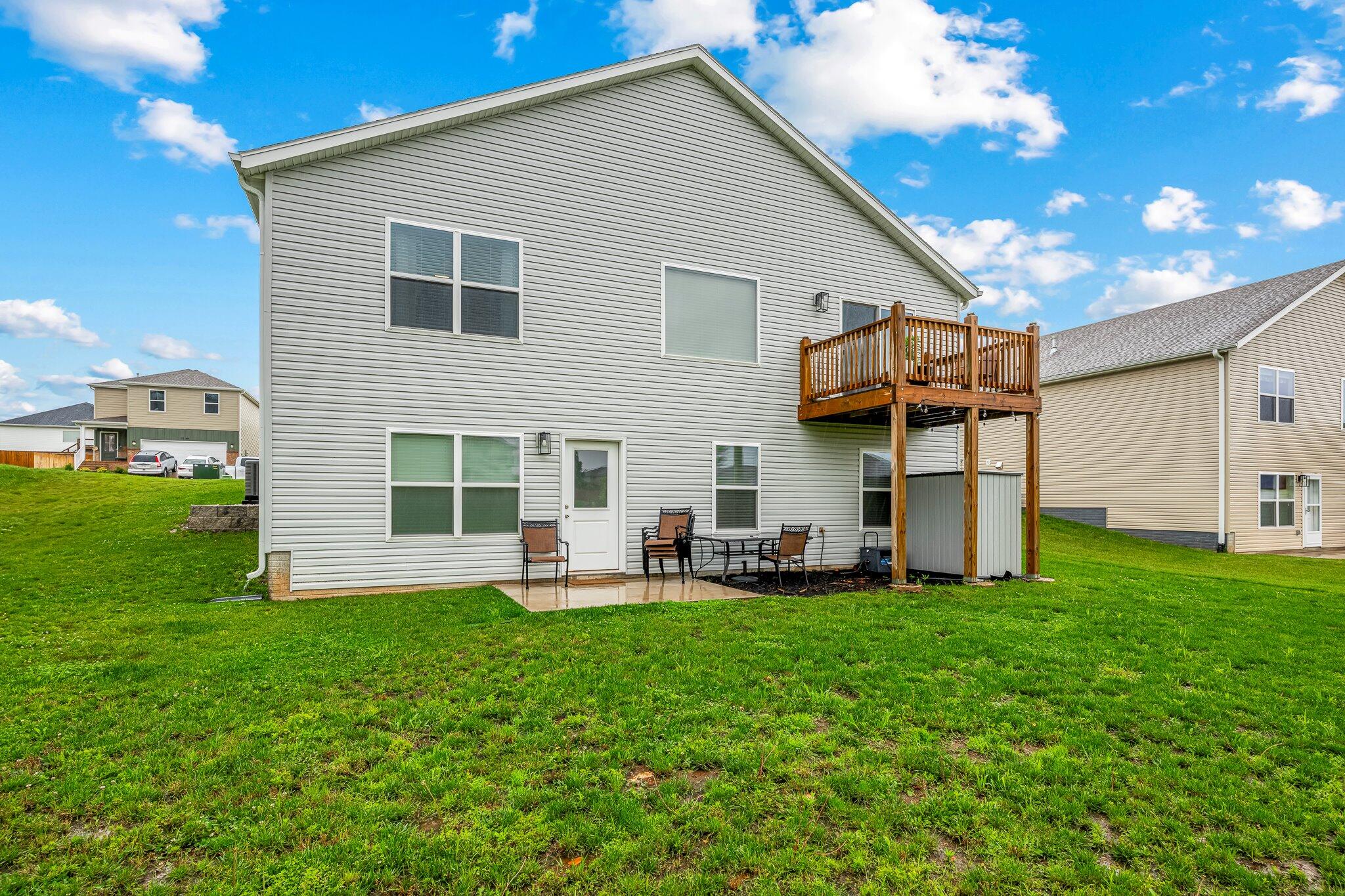 1142 S Broadview Avenue