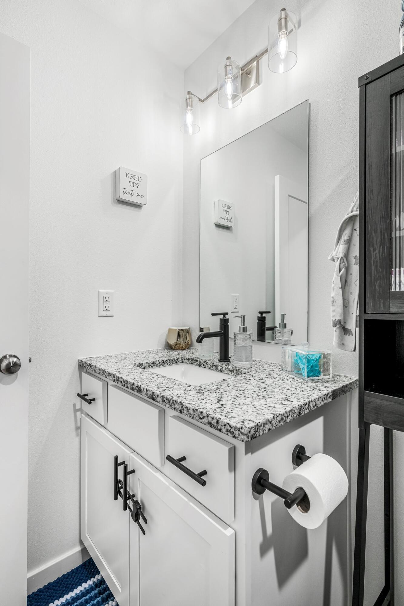 1142 S Broadview Avenue