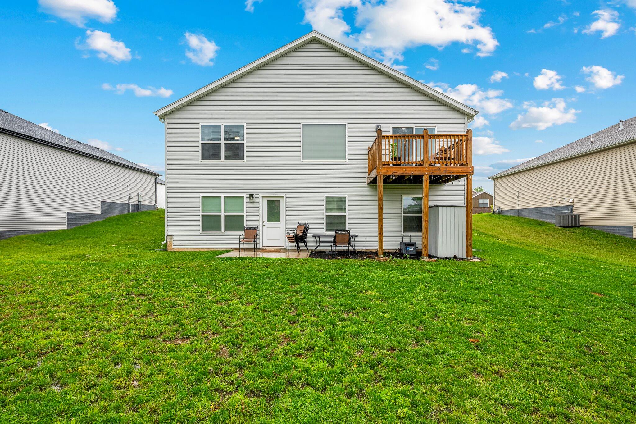 1142 S Broadview Avenue