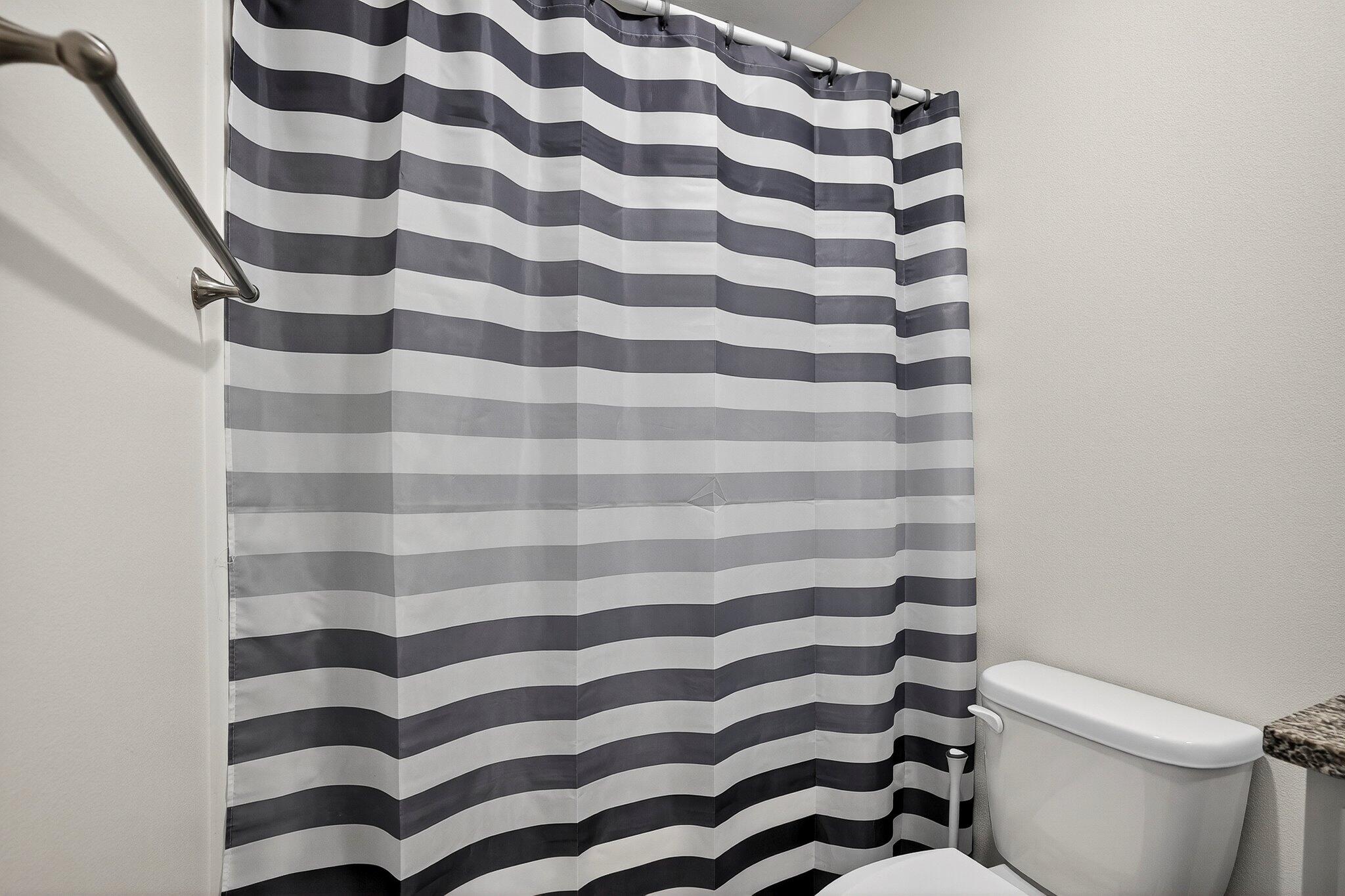 2462 E Beagle Street