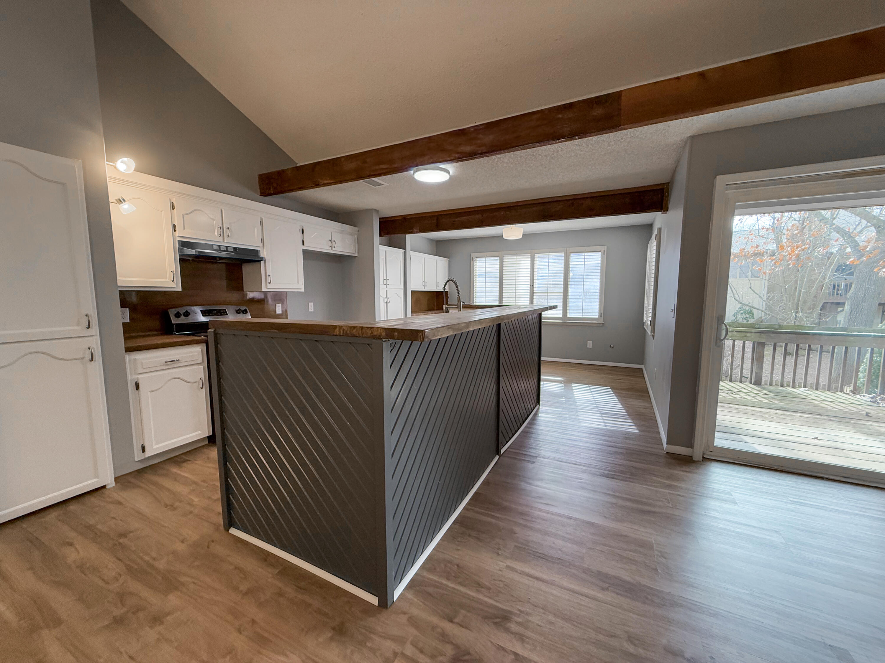 3460 E Catalpa Street