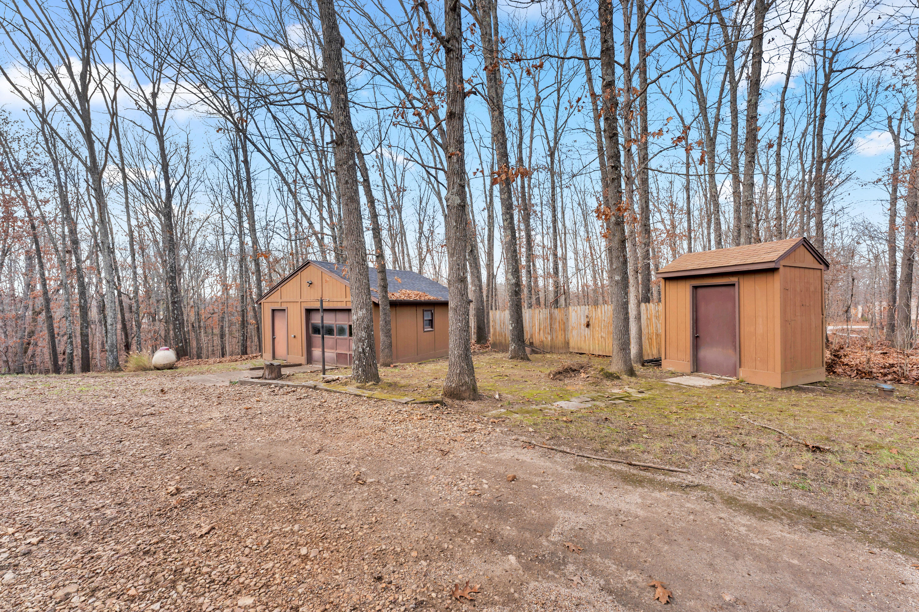 1541 S Wild Oaks Drive