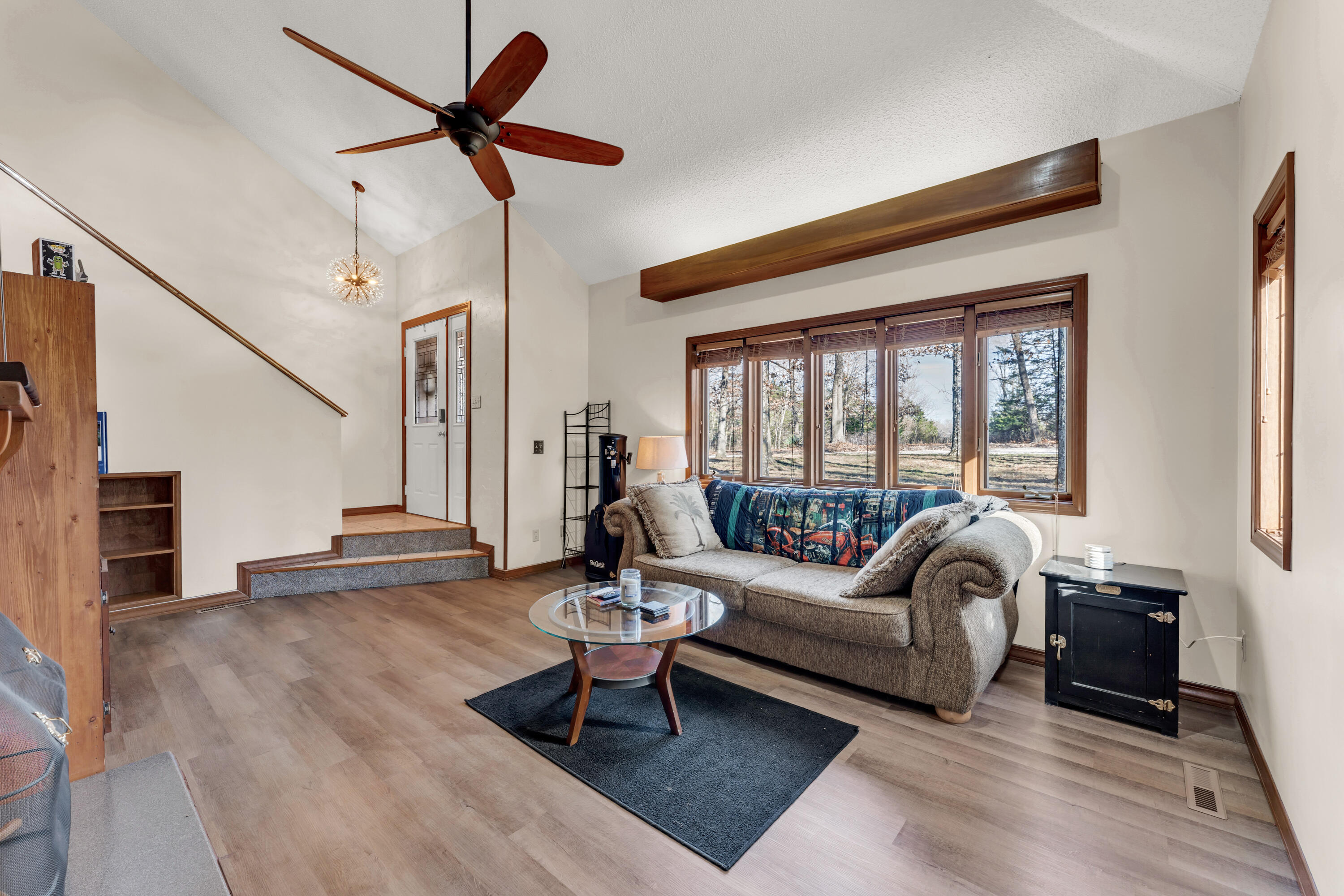 1541 S Wild Oaks Drive