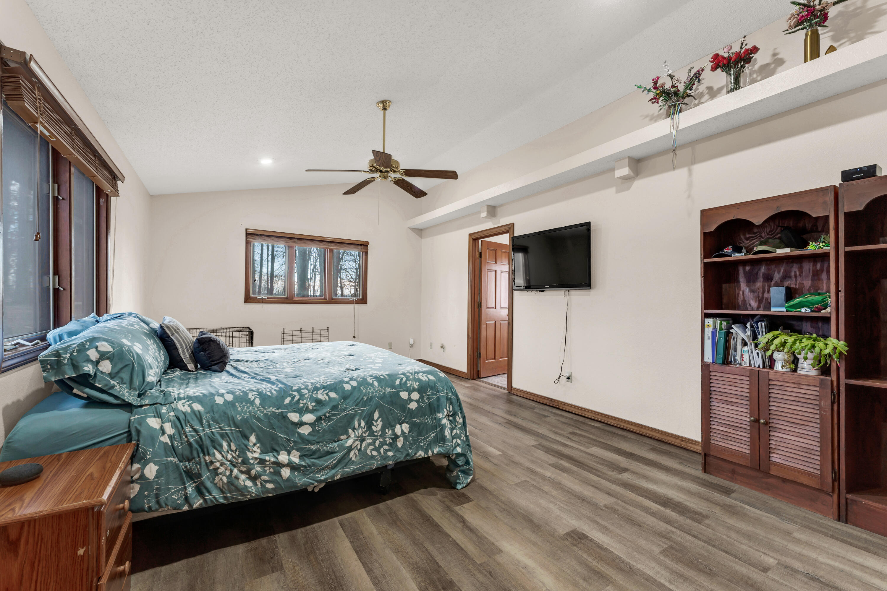 1541 S Wild Oaks Drive