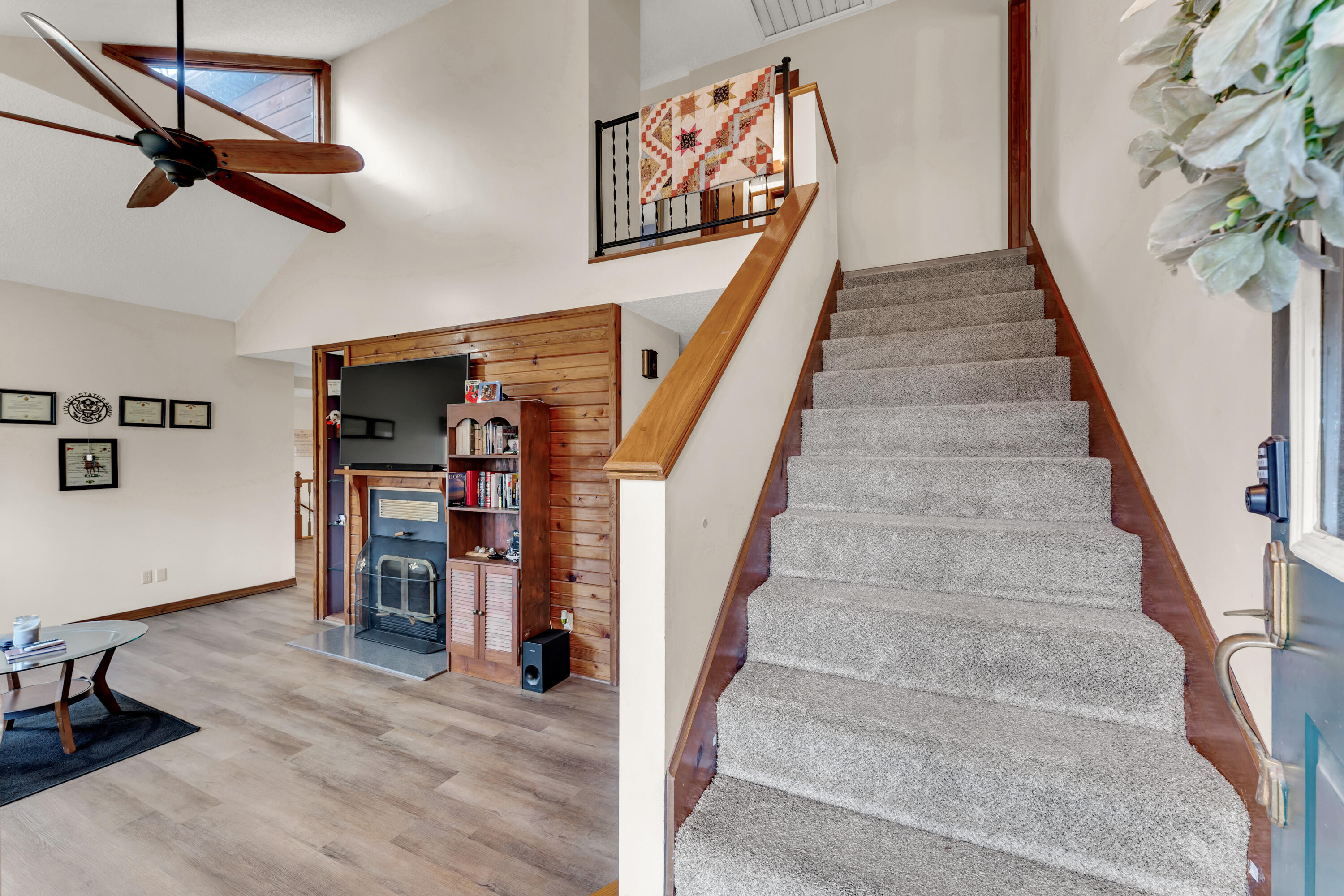 1541 S Wild Oaks Drive