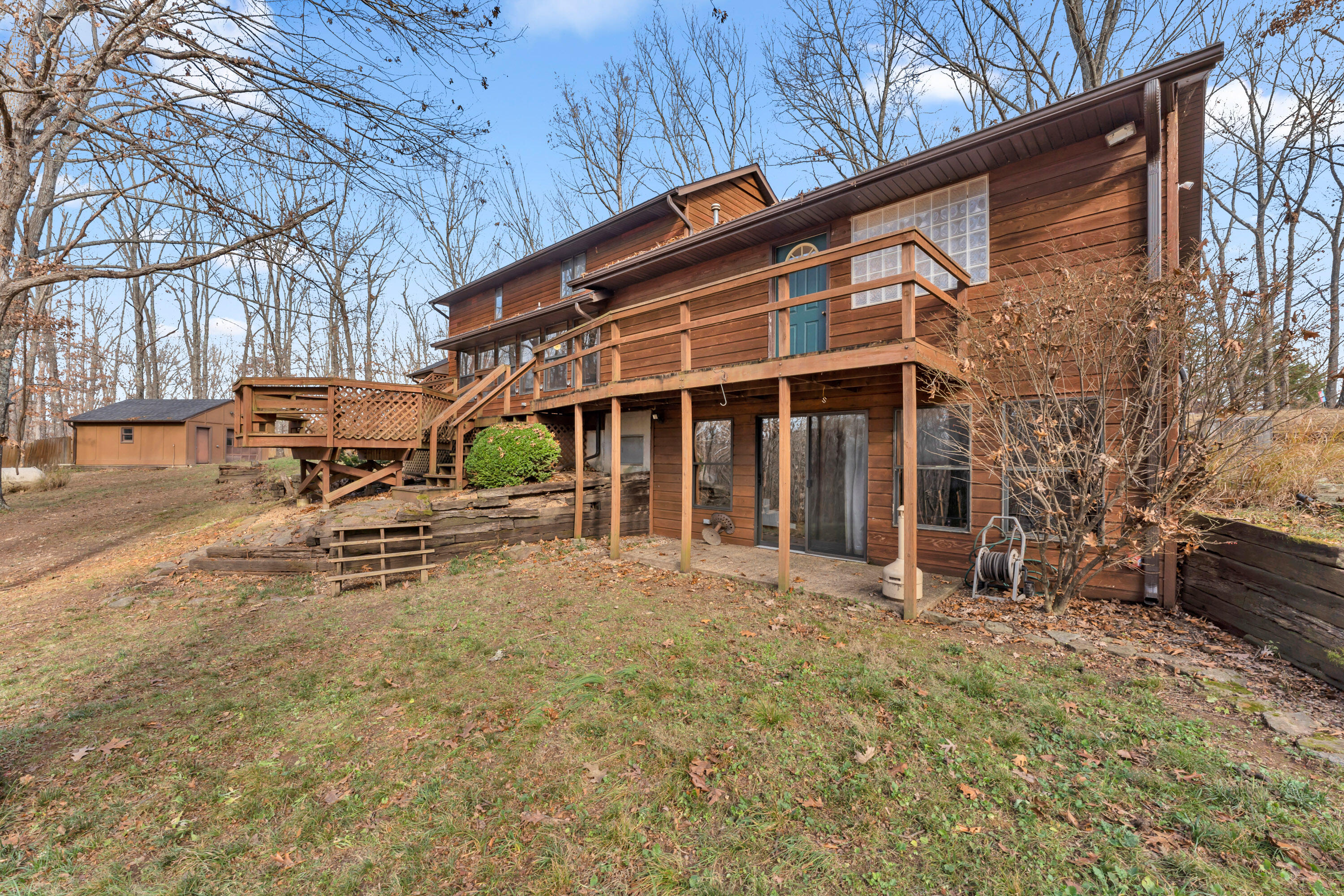 1541 S Wild Oaks Drive