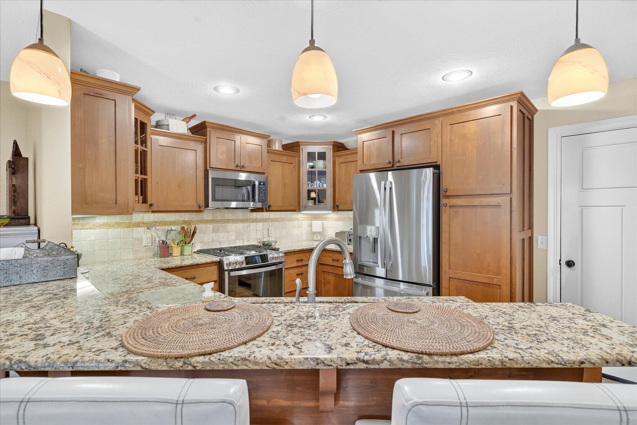 1922 N Pavilion Place