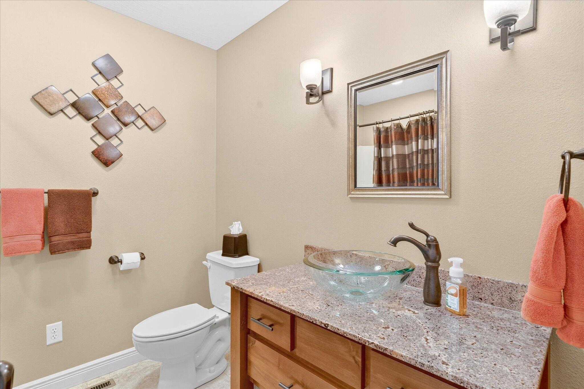 1922 N Pavilion Place