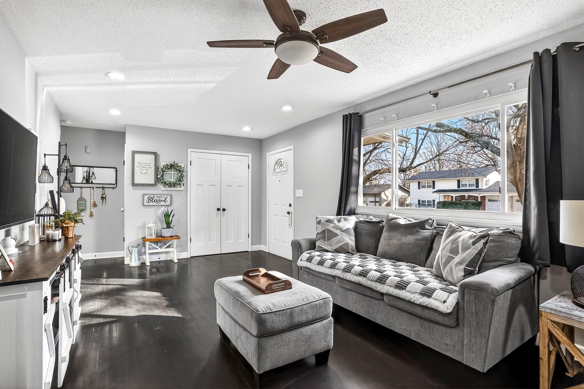 515 E Greenwood Street