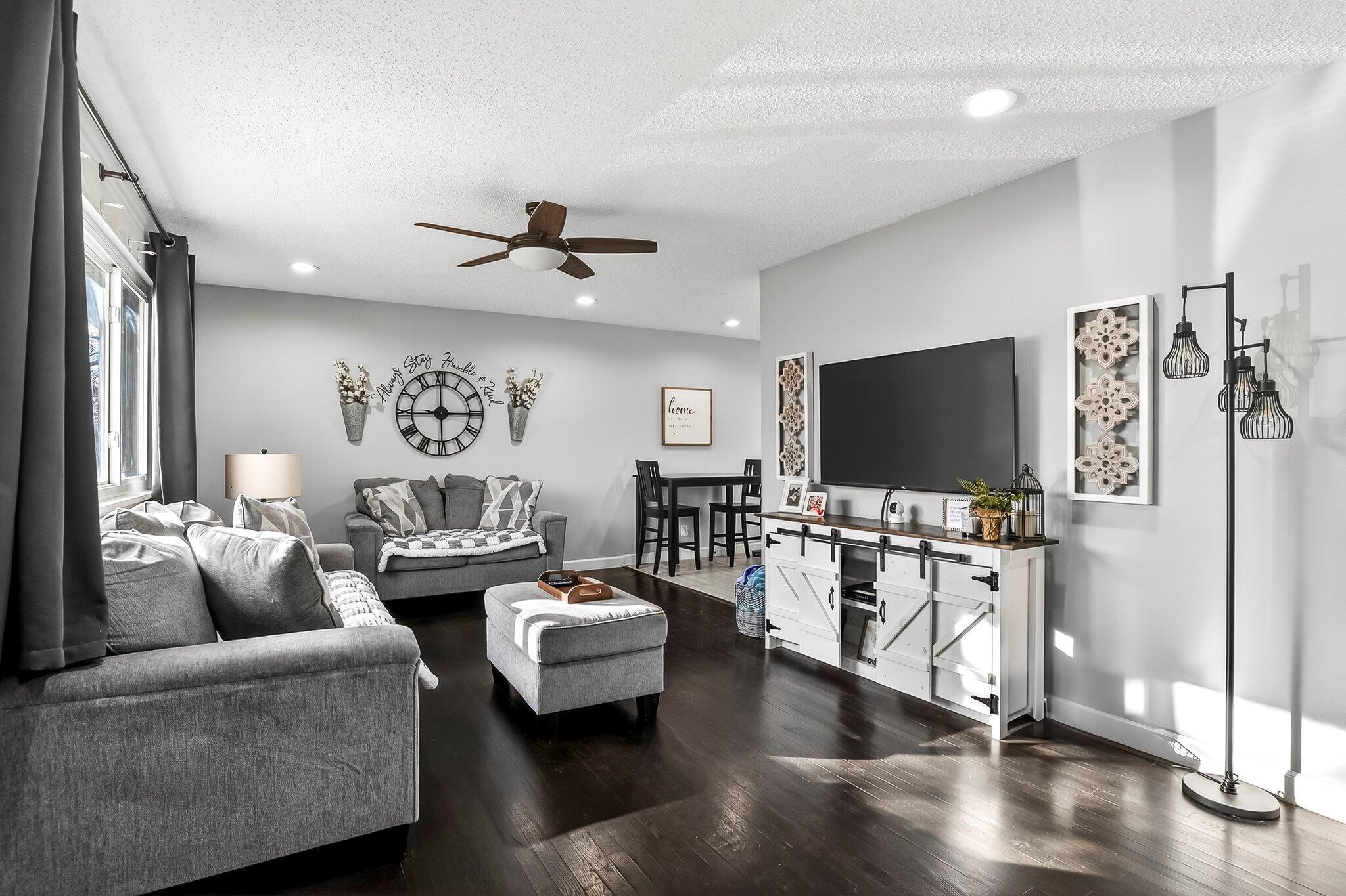 515 E Greenwood Street