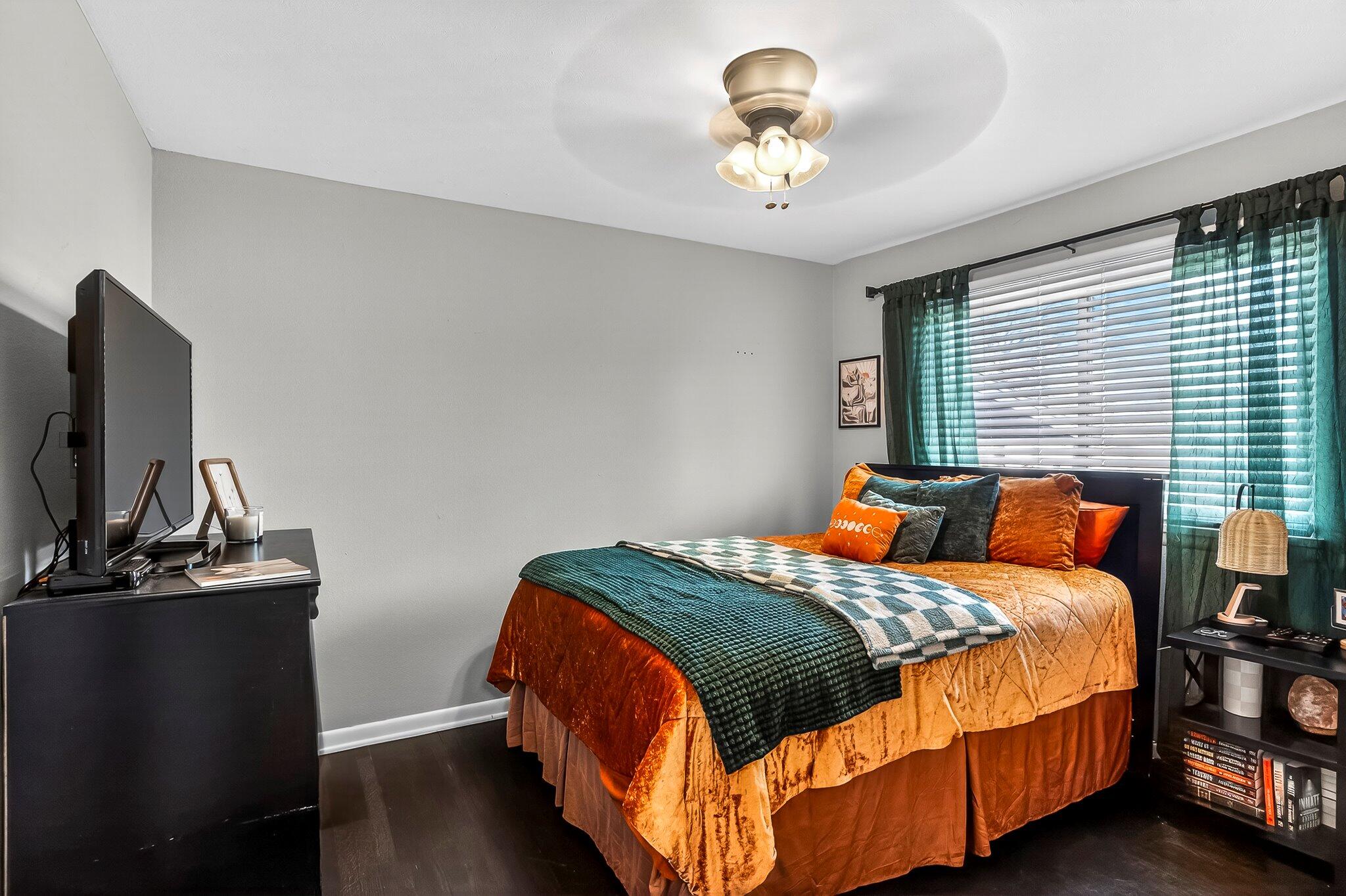 515 E Greenwood Street