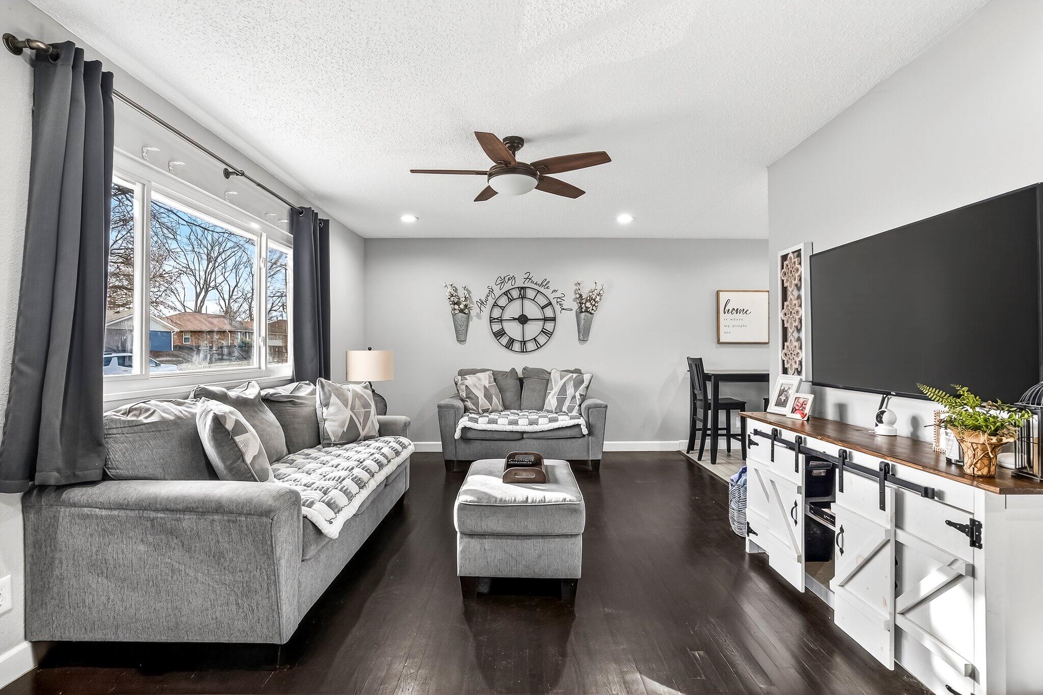 515 E Greenwood Street