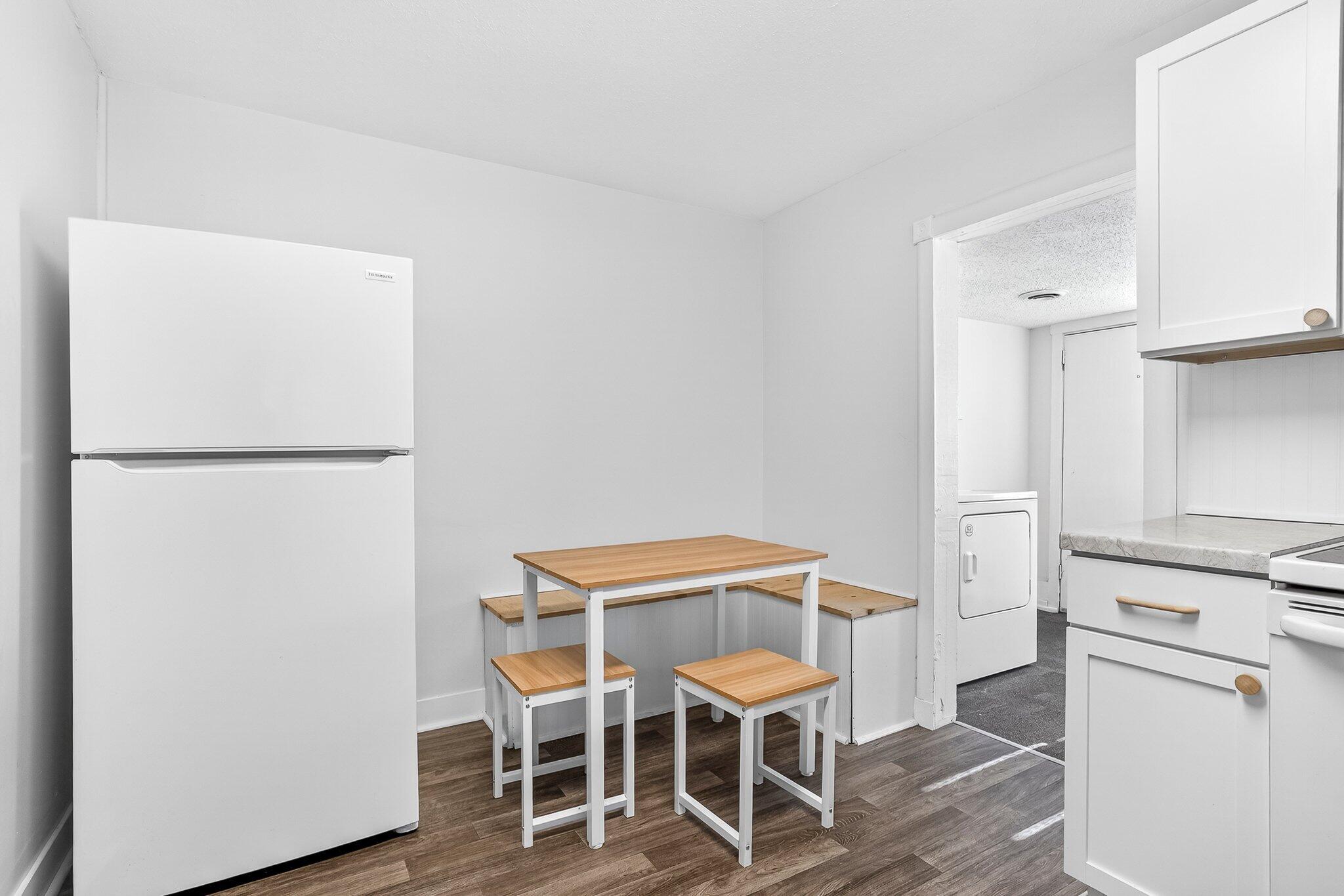 2838 E Cherry Street