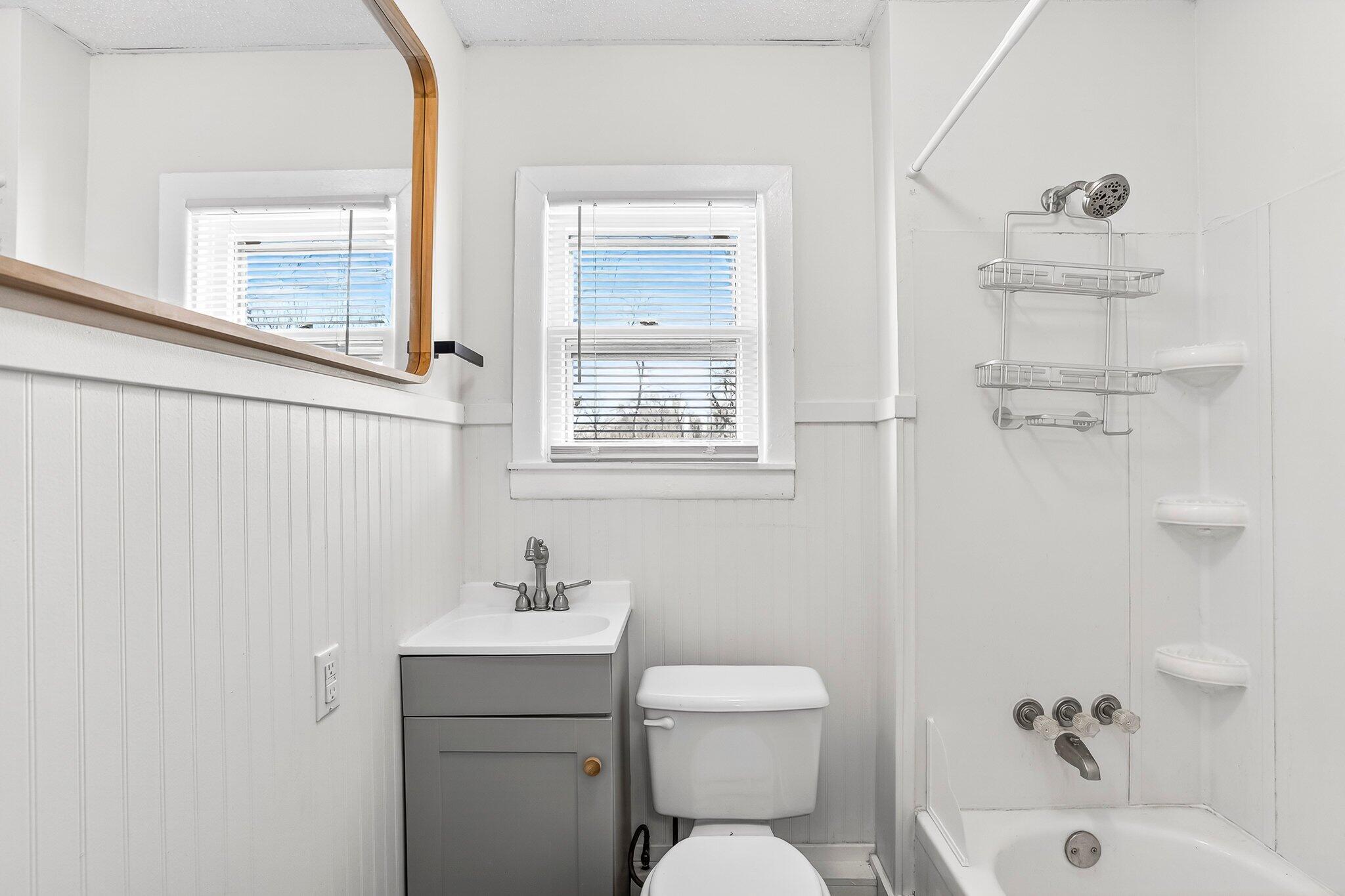 2838 E Cherry Street