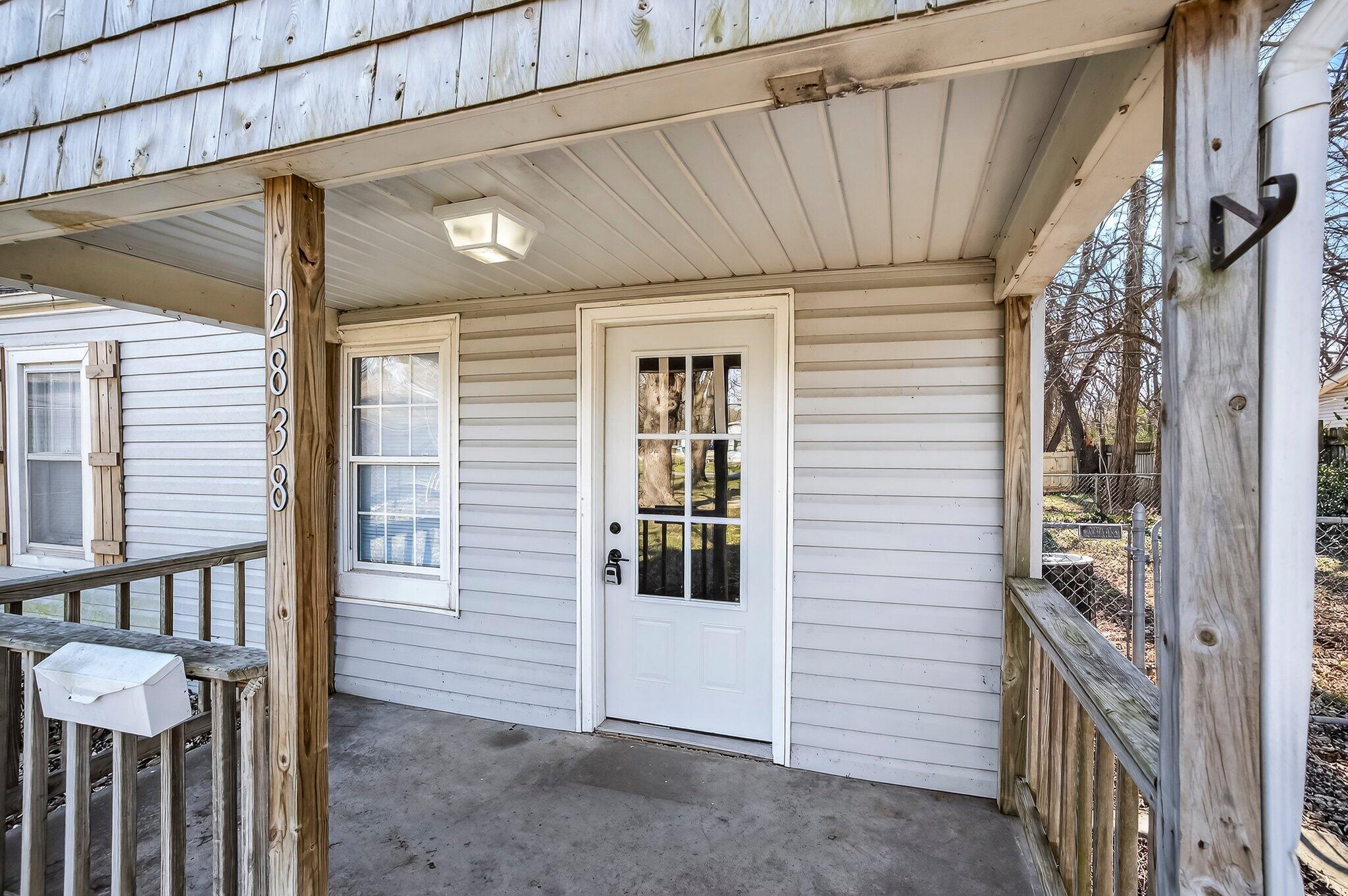 2838 E Cherry Street