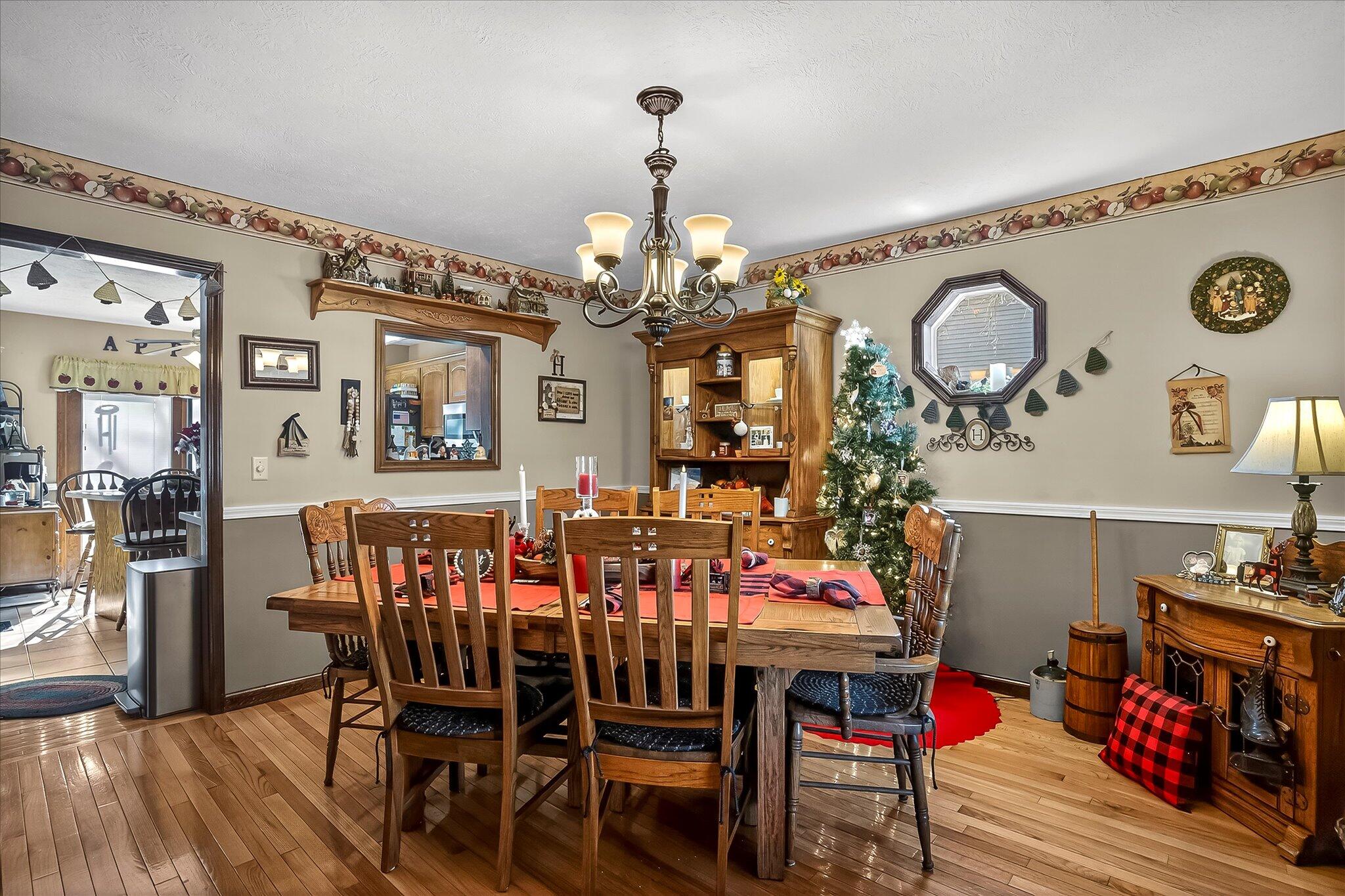 1502 E Sycamore Street