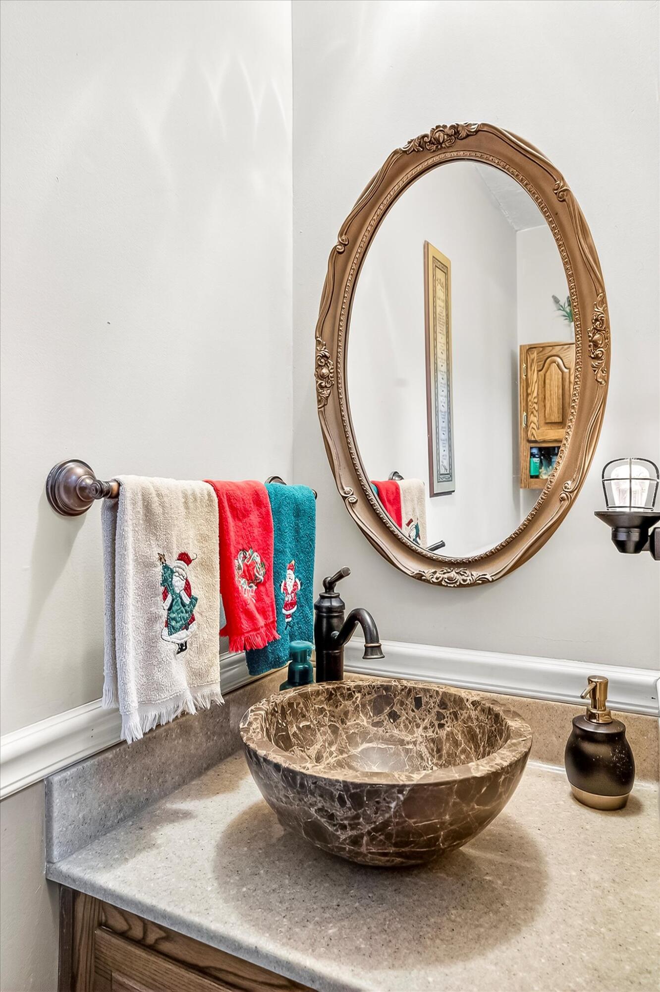 1502 E Sycamore Street