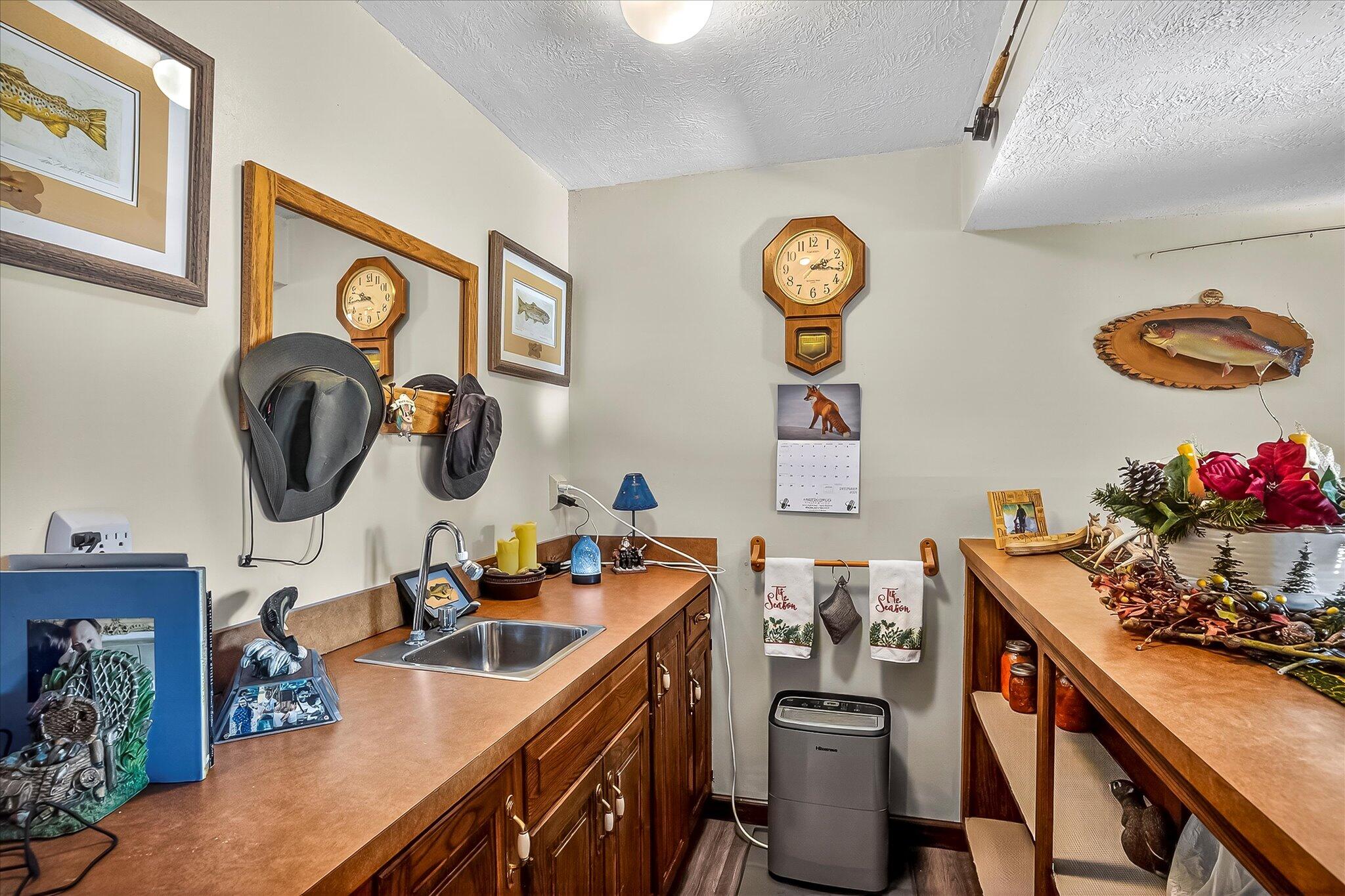 1502 E Sycamore Street