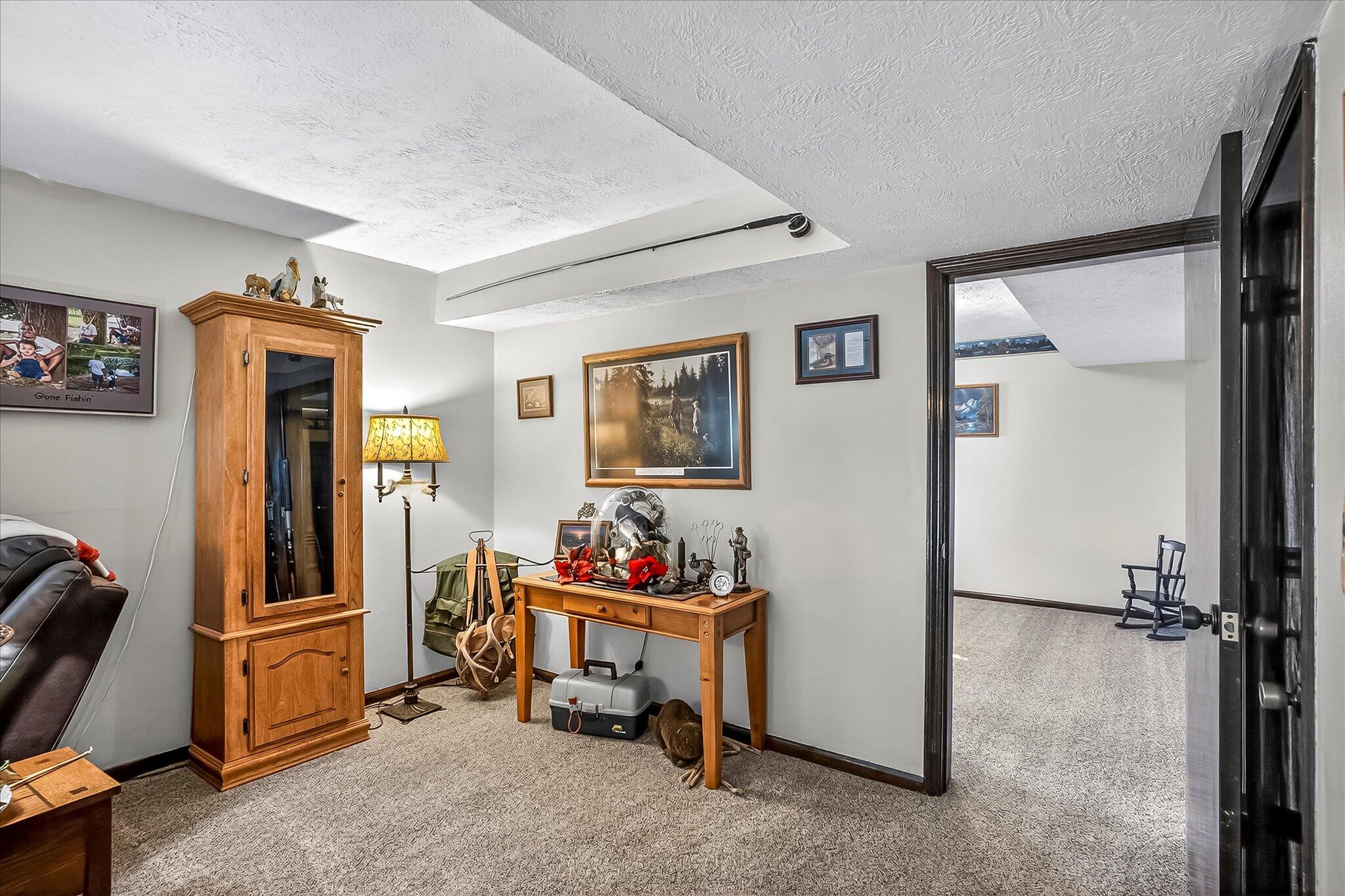 1502 E Sycamore Street