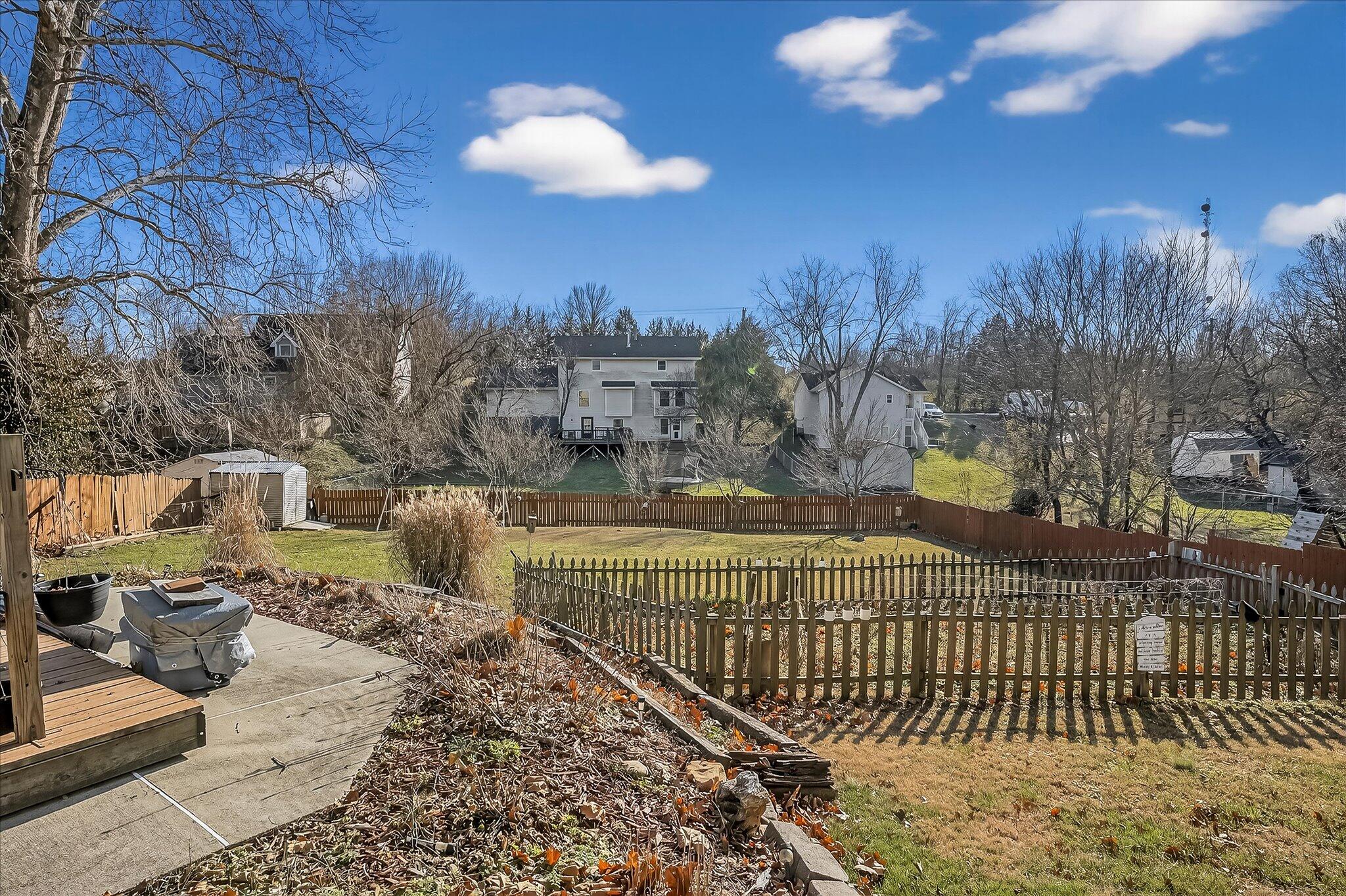 1502 E Sycamore Street