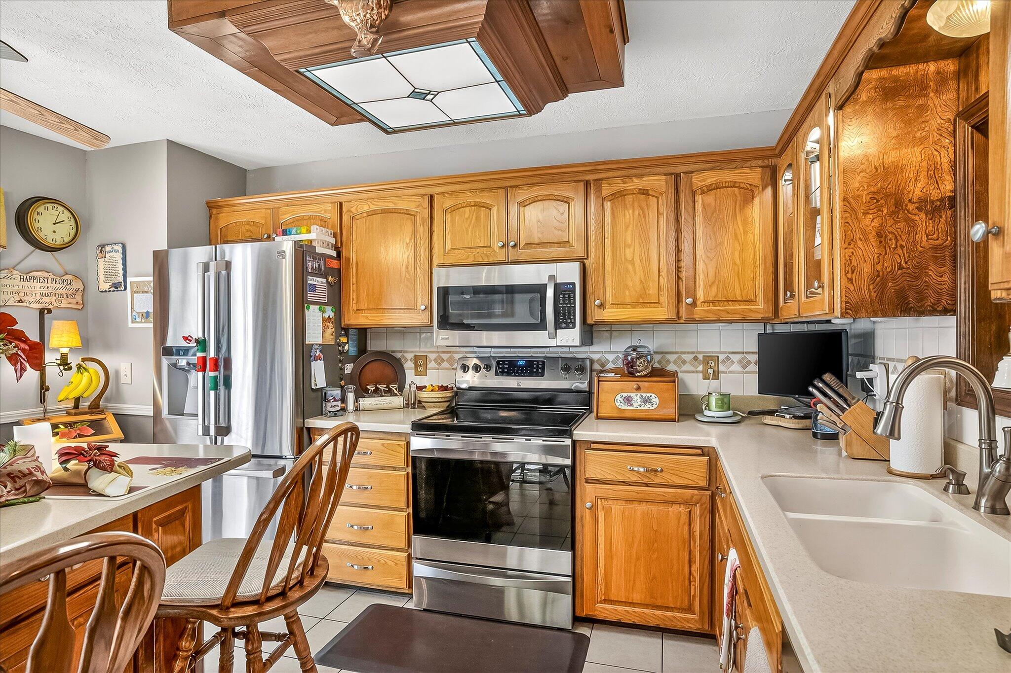 1502 E Sycamore Street