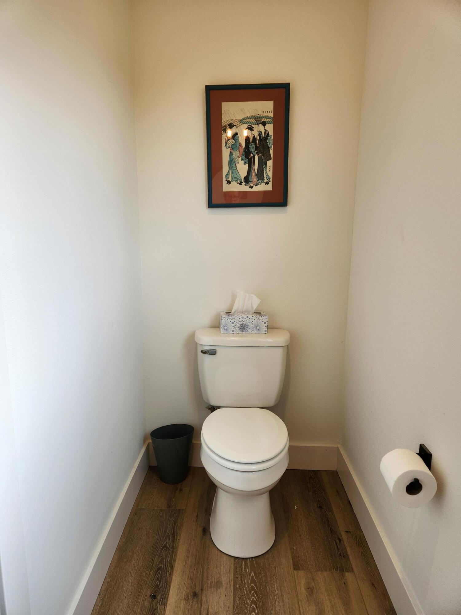 977 E Valley Trail Drive