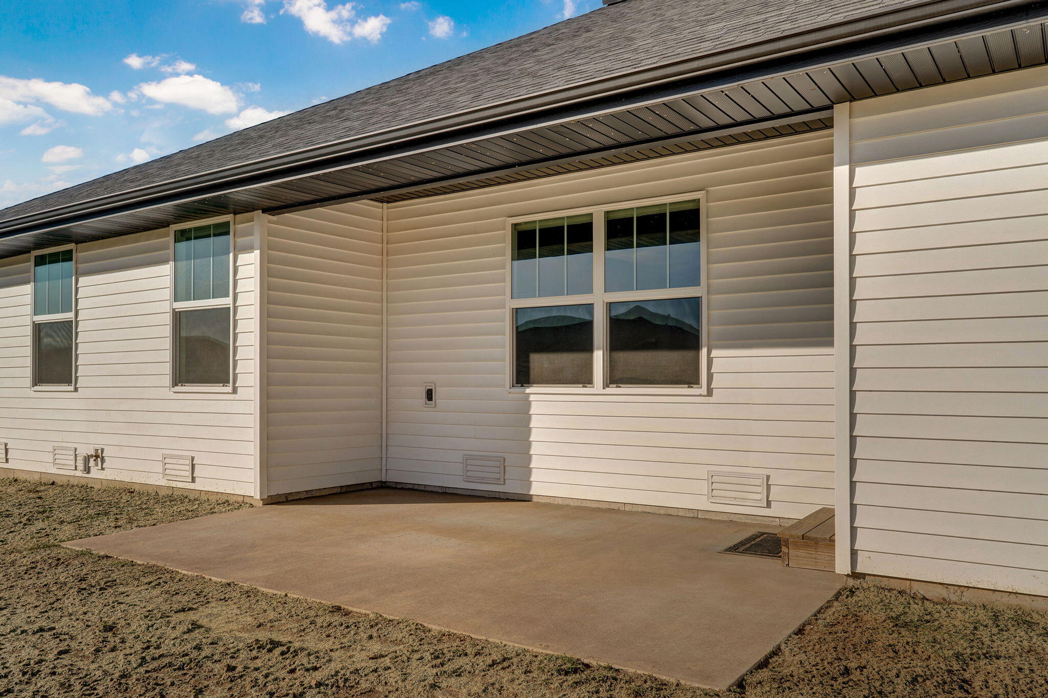 1884 S Lullwood Avenue