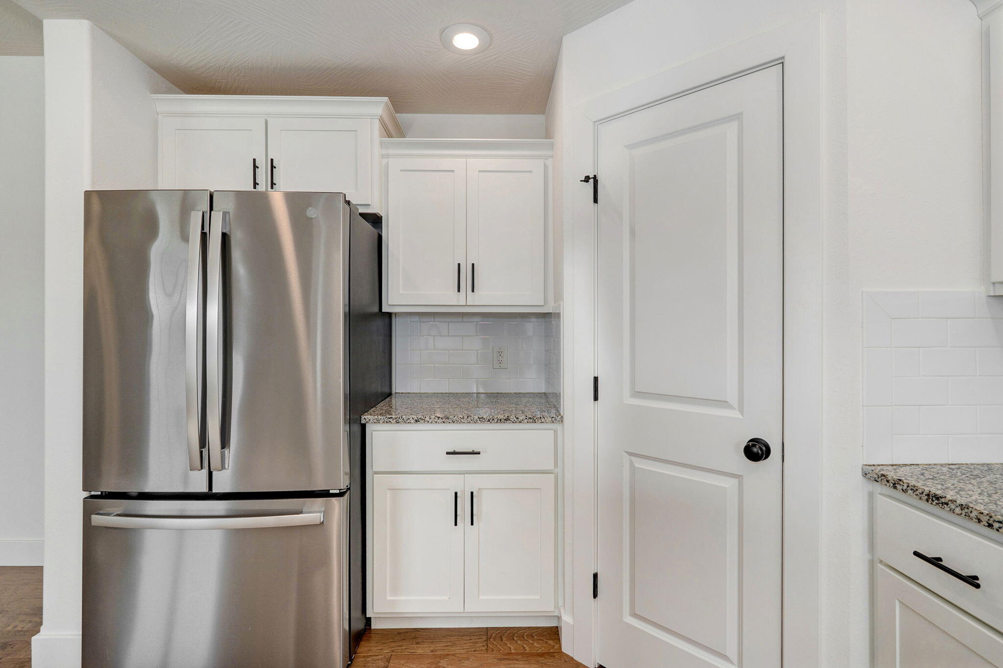 1884 S Lullwood Avenue