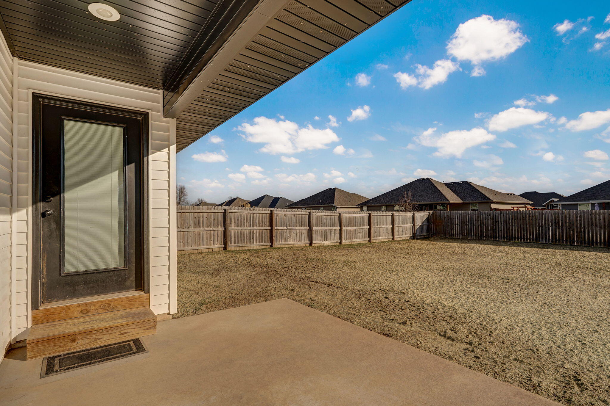 1884 S Lullwood Avenue