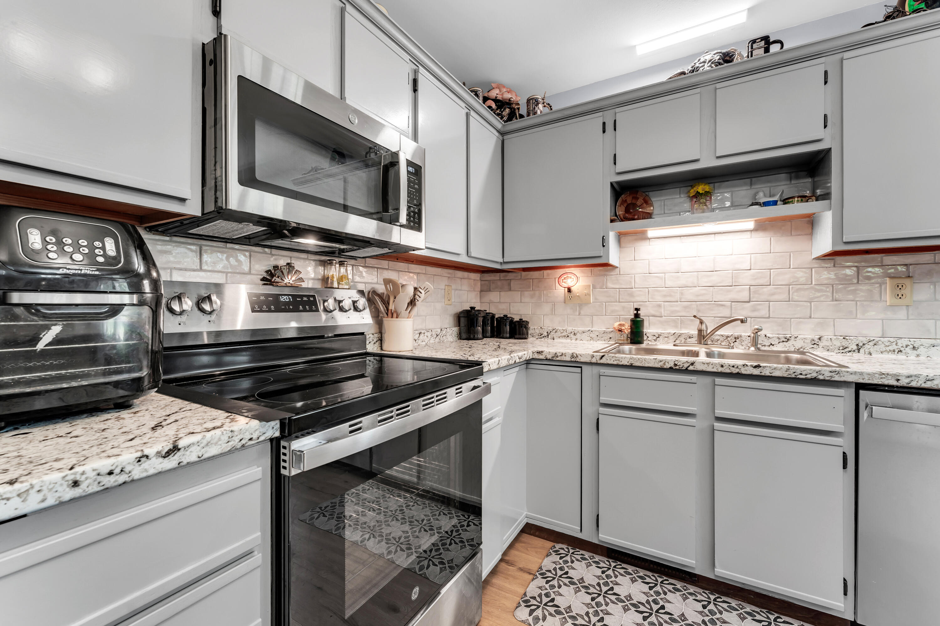 40 Kimberling Lane Unit: 1